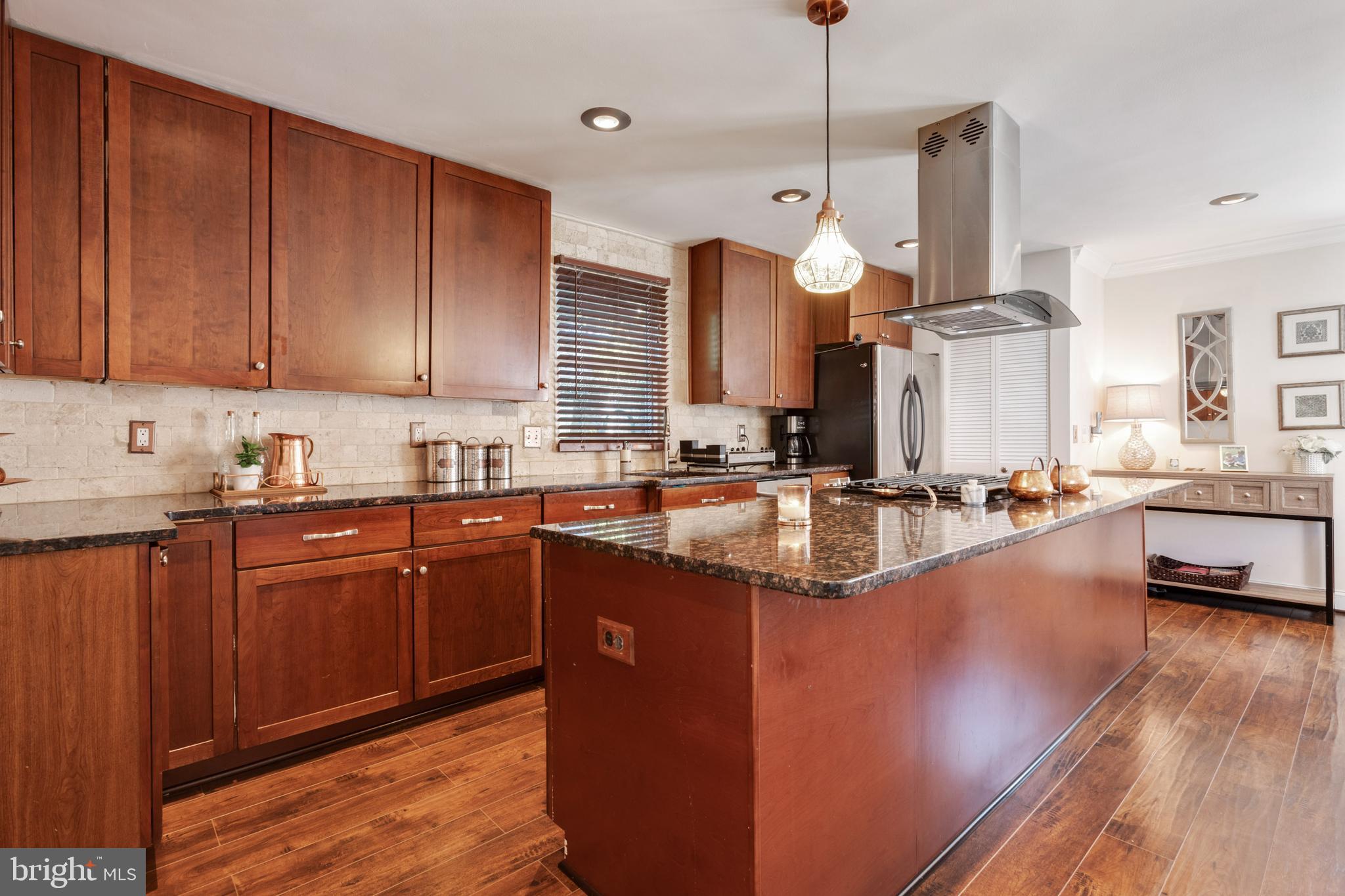 BROOKFIELD - Residential