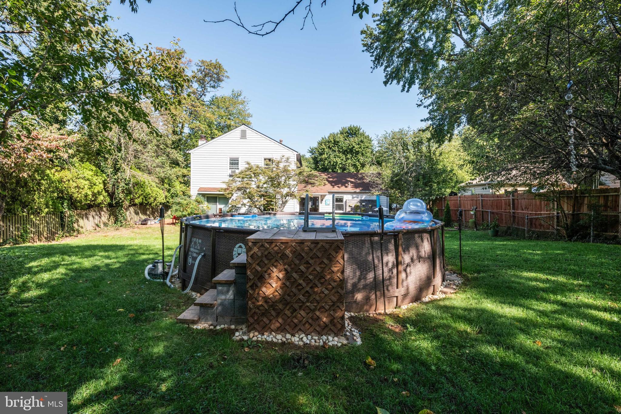 BROOKFIELD - Residential