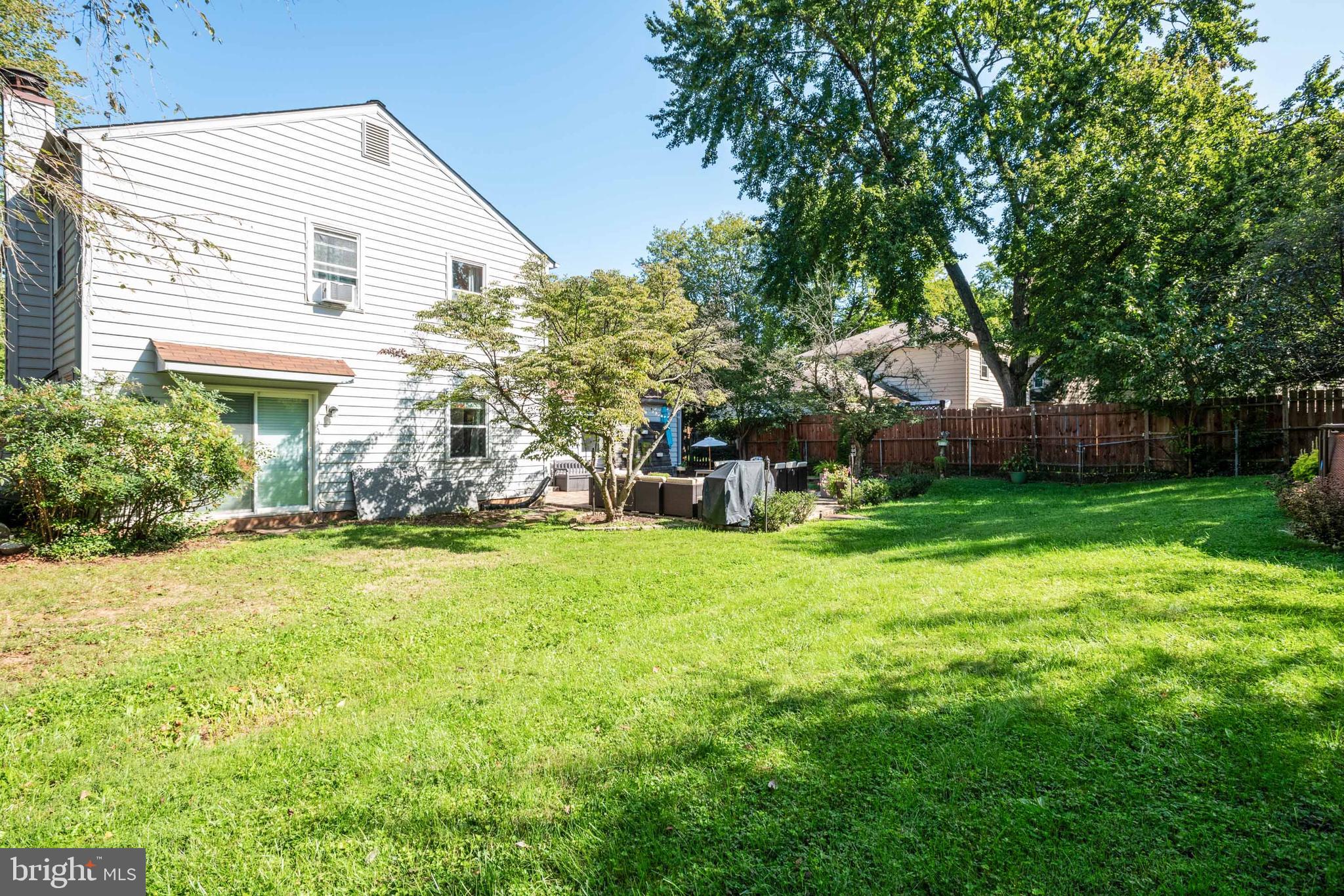 BROOKFIELD - Residential