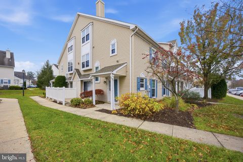 Photo of 1401 Wharton Road, MOUNT LAUREL, NJ 08054 (MLS # NJBL2101932)