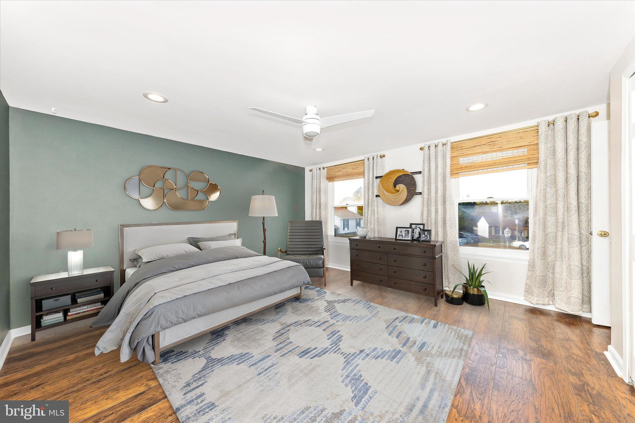 HILLCREST ORCHARDS - Residential