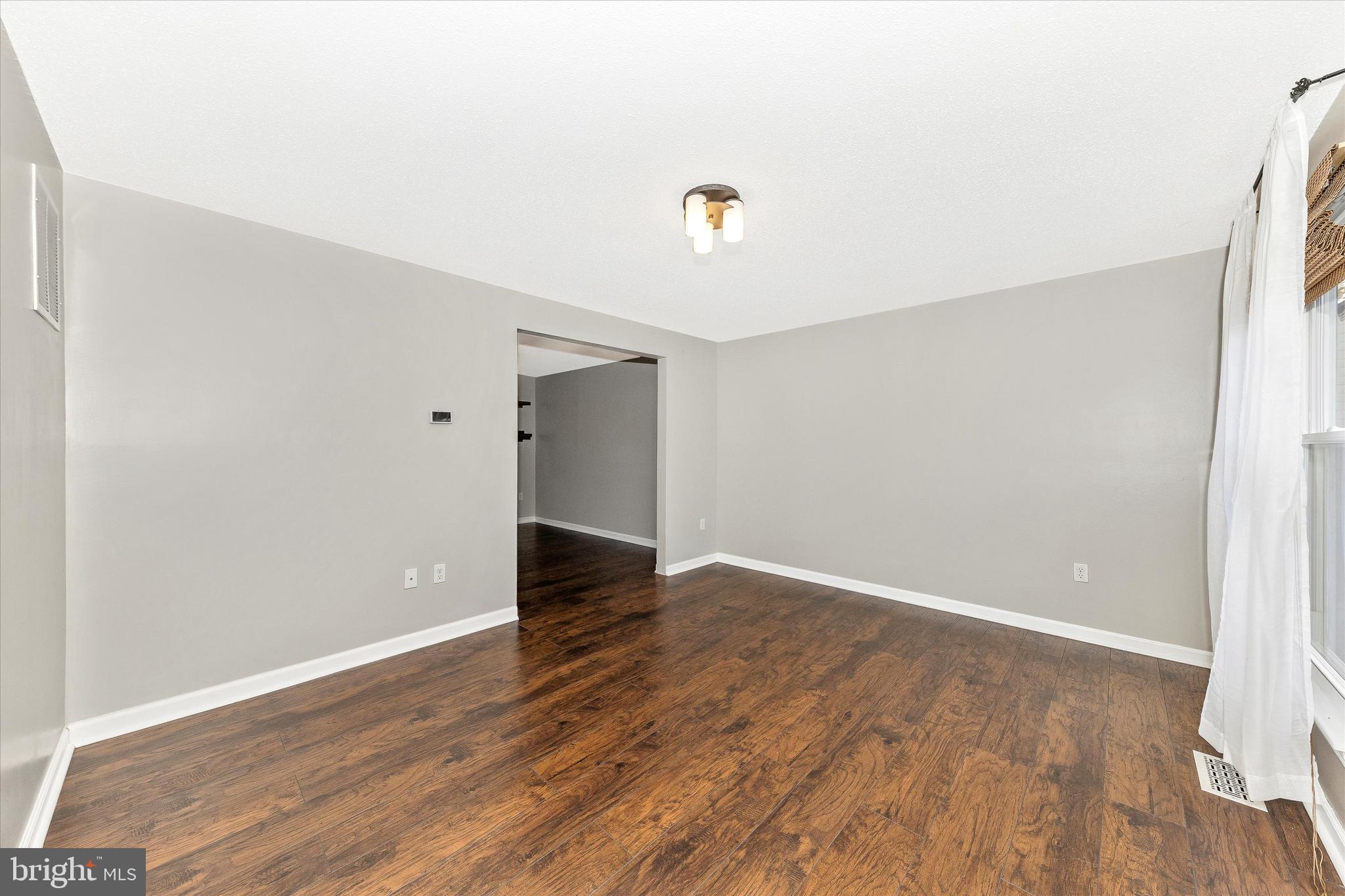 HILLCREST ORCHARDS - Residential