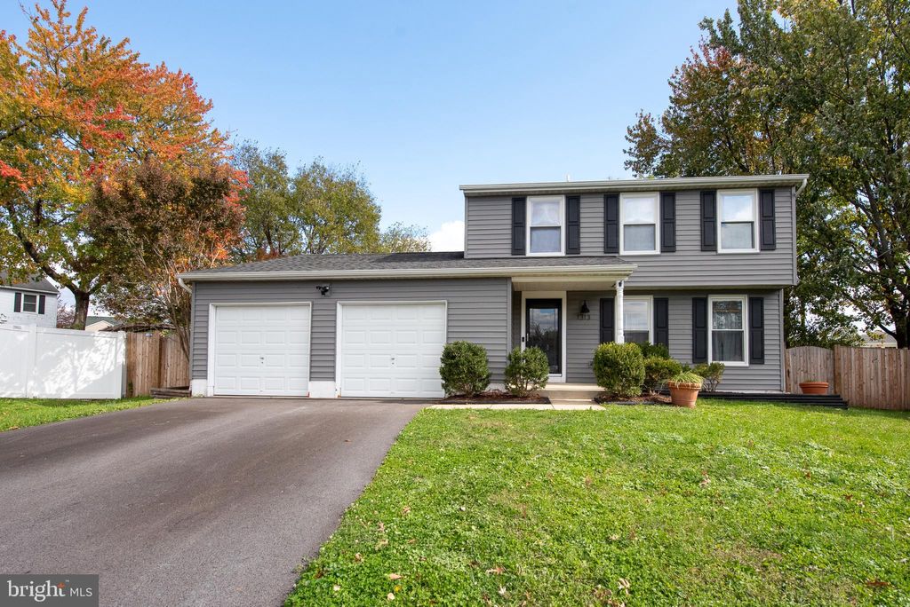 Photo of 1313 Mulberry Court, FREDERICK, MD 21703 (MLS # MDFR2072514)