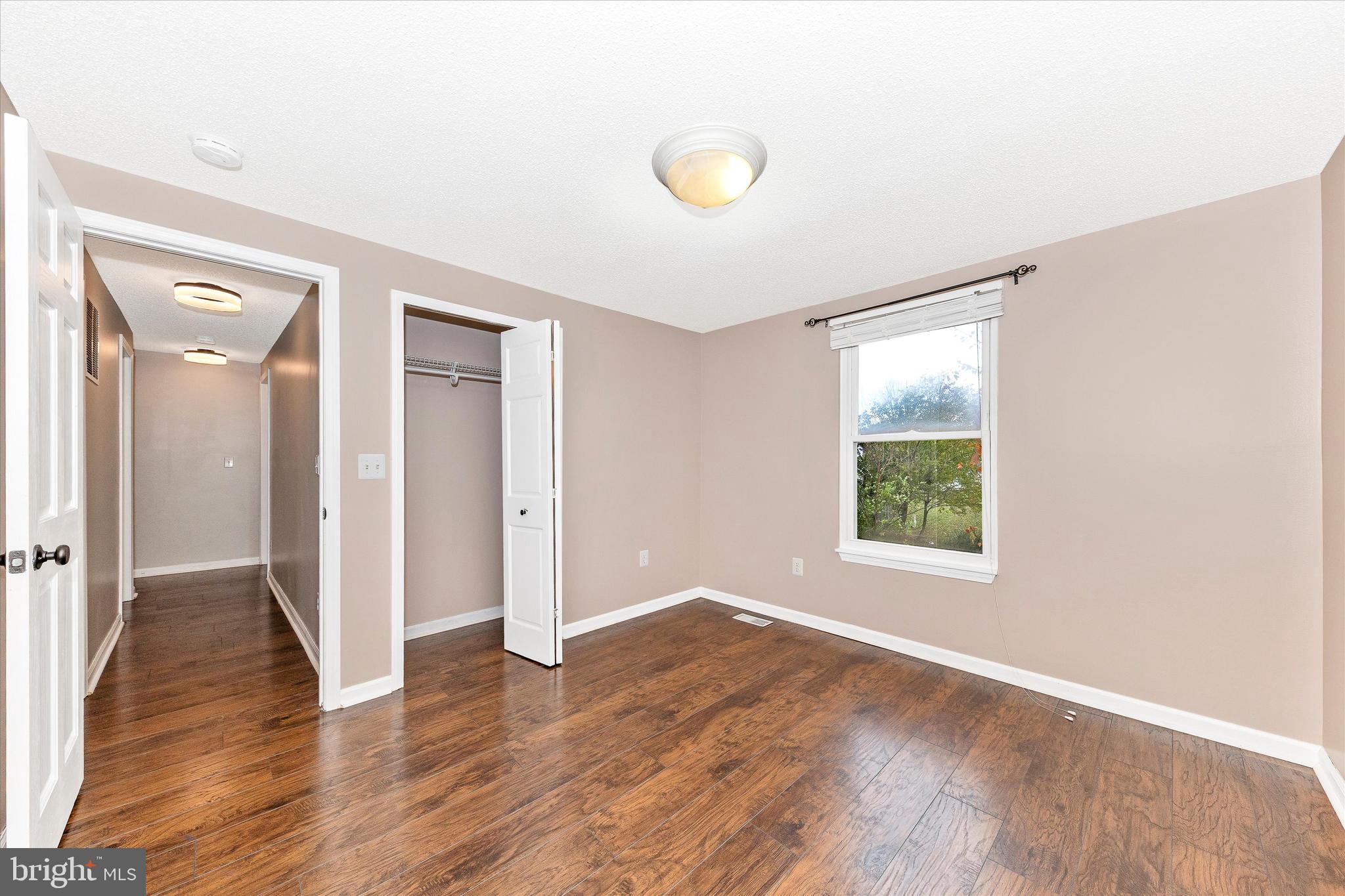 HILLCREST ORCHARDS - Residential