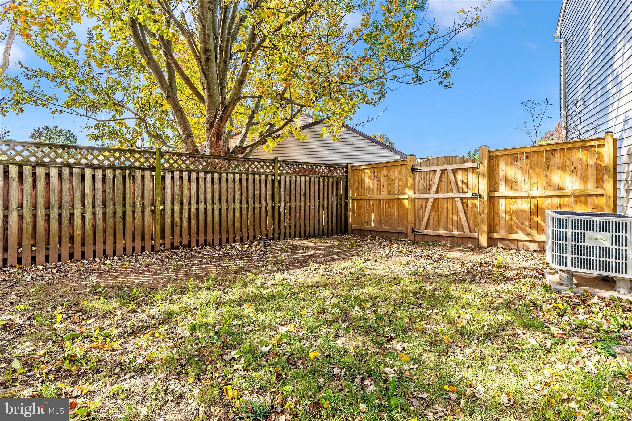 HILLCREST ORCHARDS - Residential