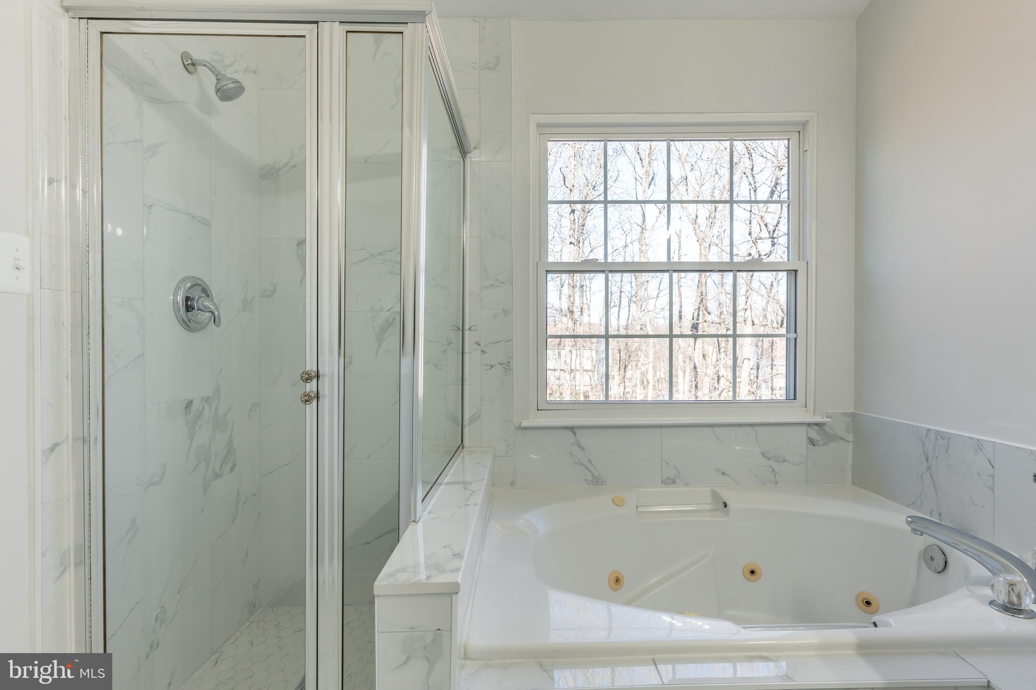 NORTHRIDGE - Residential