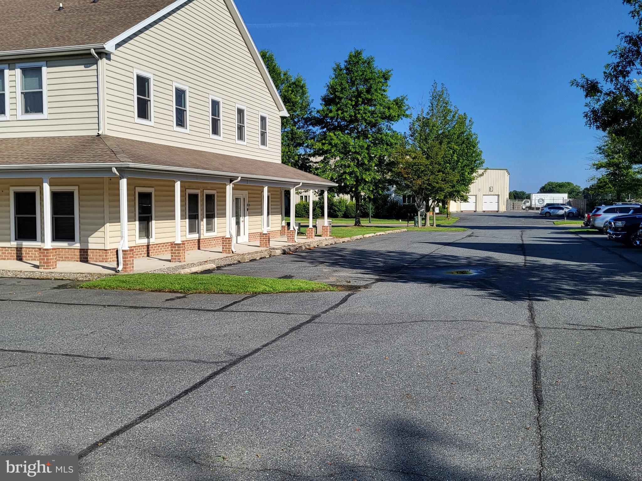 GLEBE BUSINESS PARK - Commercial Lease