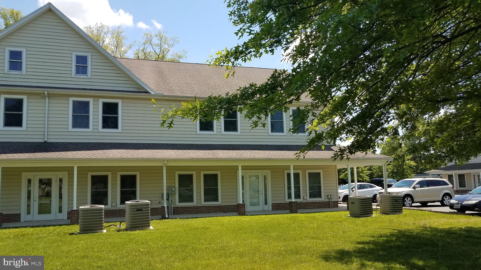 GLEBE BUSINESS PARK - Commercial Lease