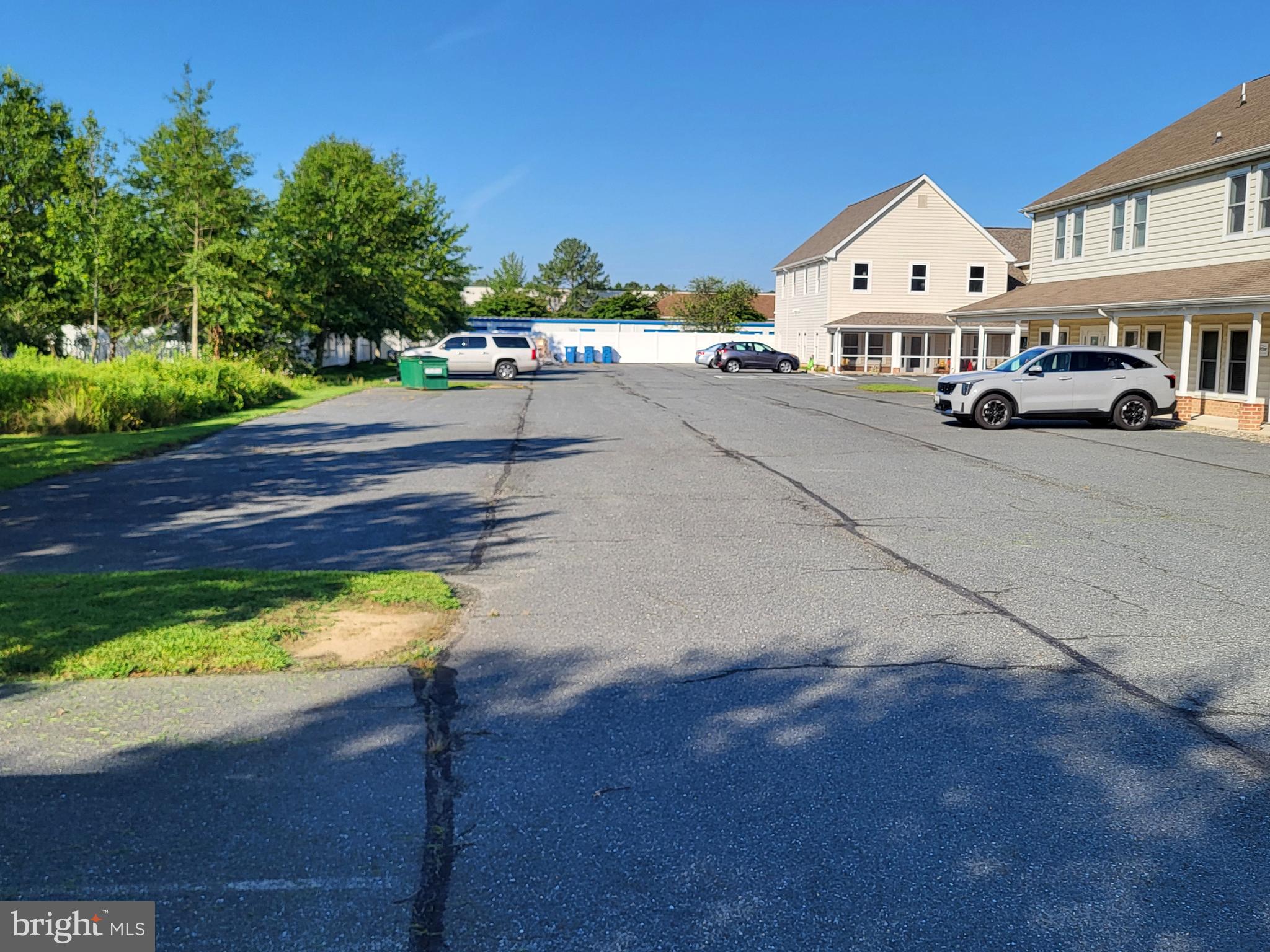 GLEBE BUSINESS PARK - Commercial Lease