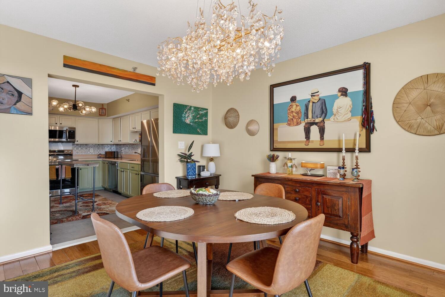 1016 S WAYNE STREET 302