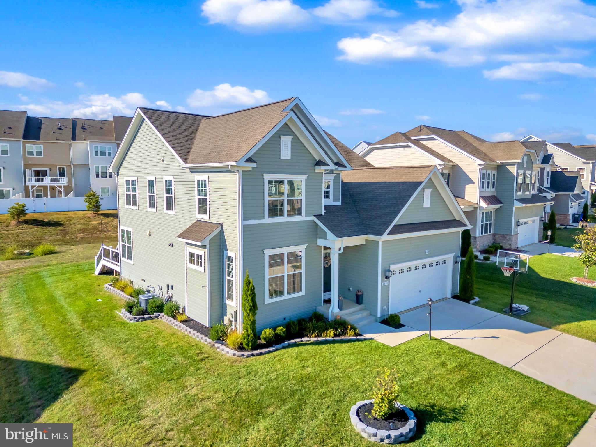 4465 SHAKESPEARE CIRCLE