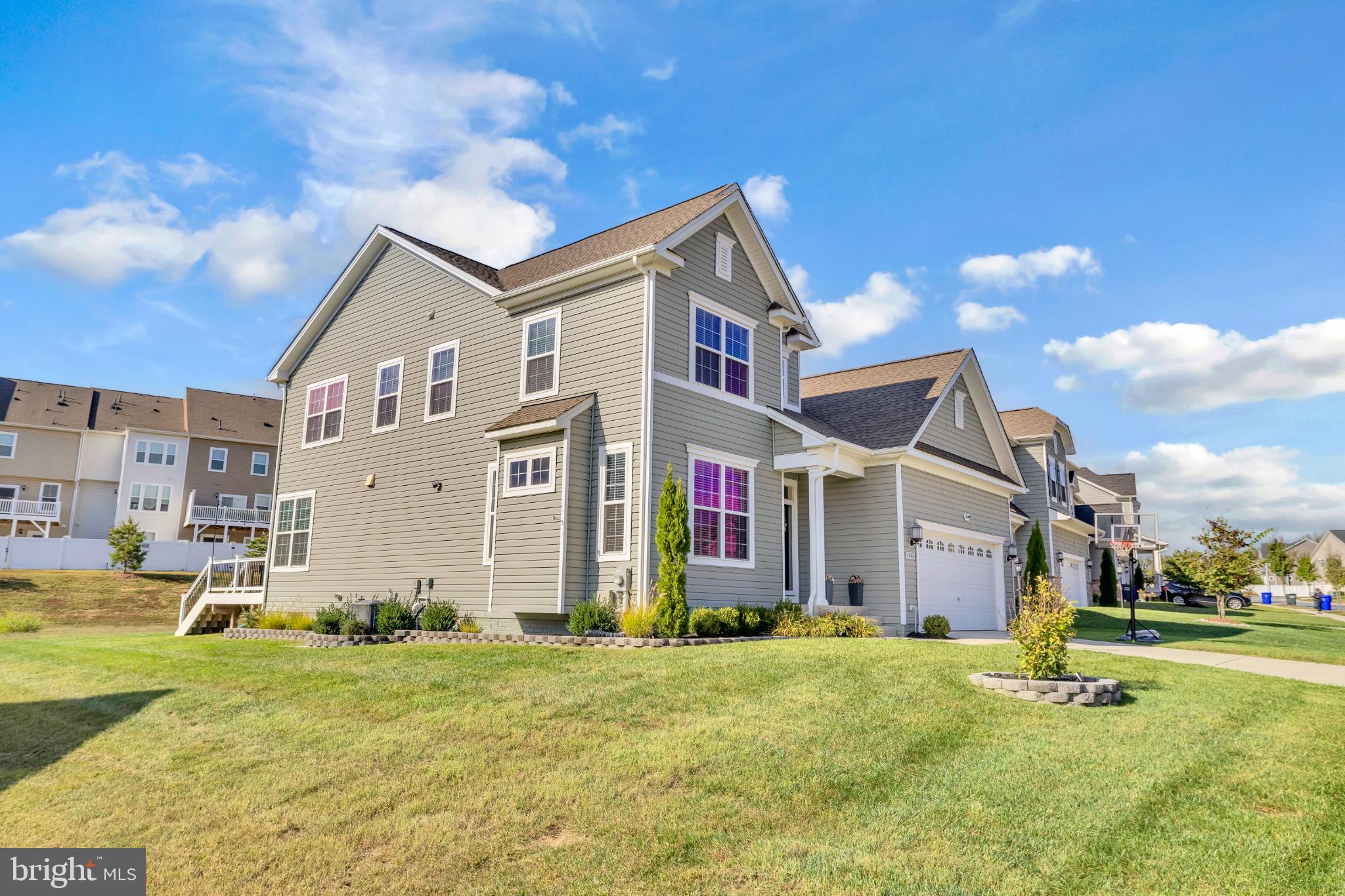 4465 SHAKESPEARE CIRCLE