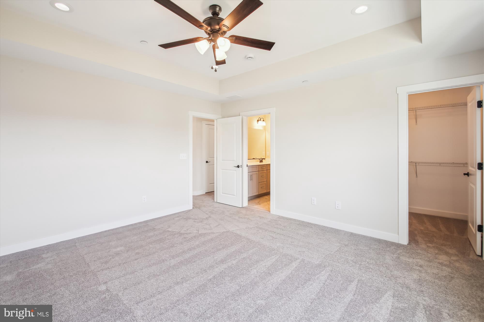 WELLHAM HEIGHTS - Residential