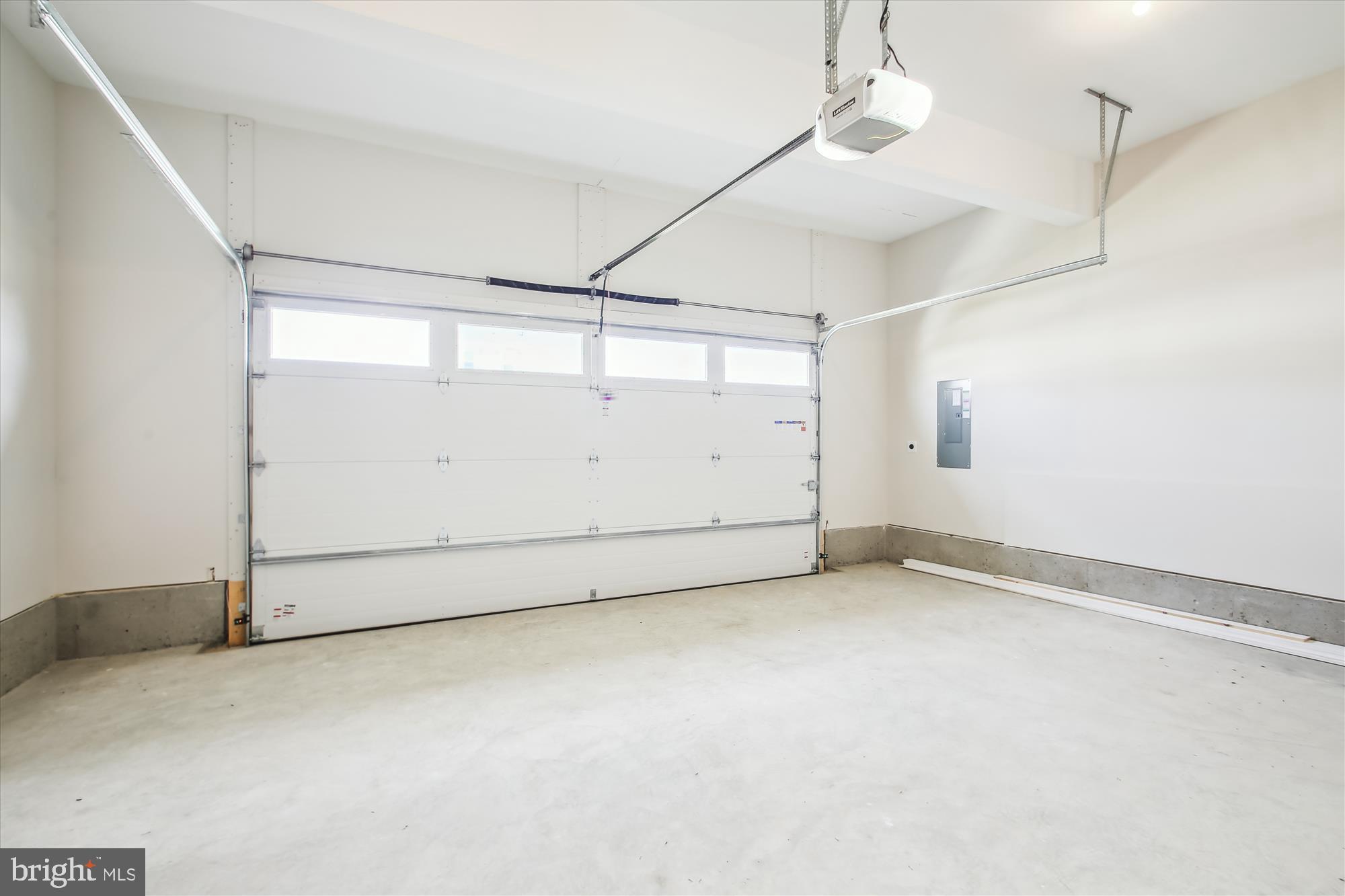 WELLHAM HEIGHTS - Residential