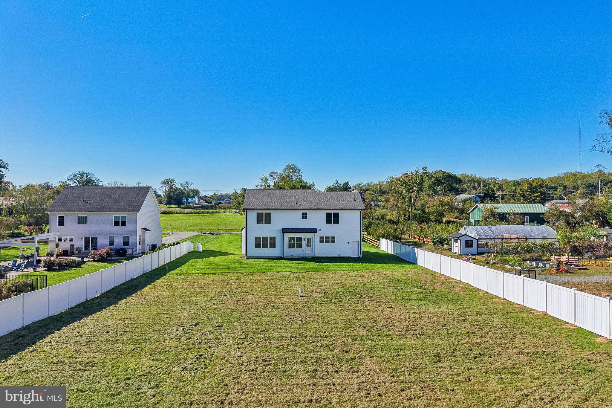 1019 HANSEL DRIVE