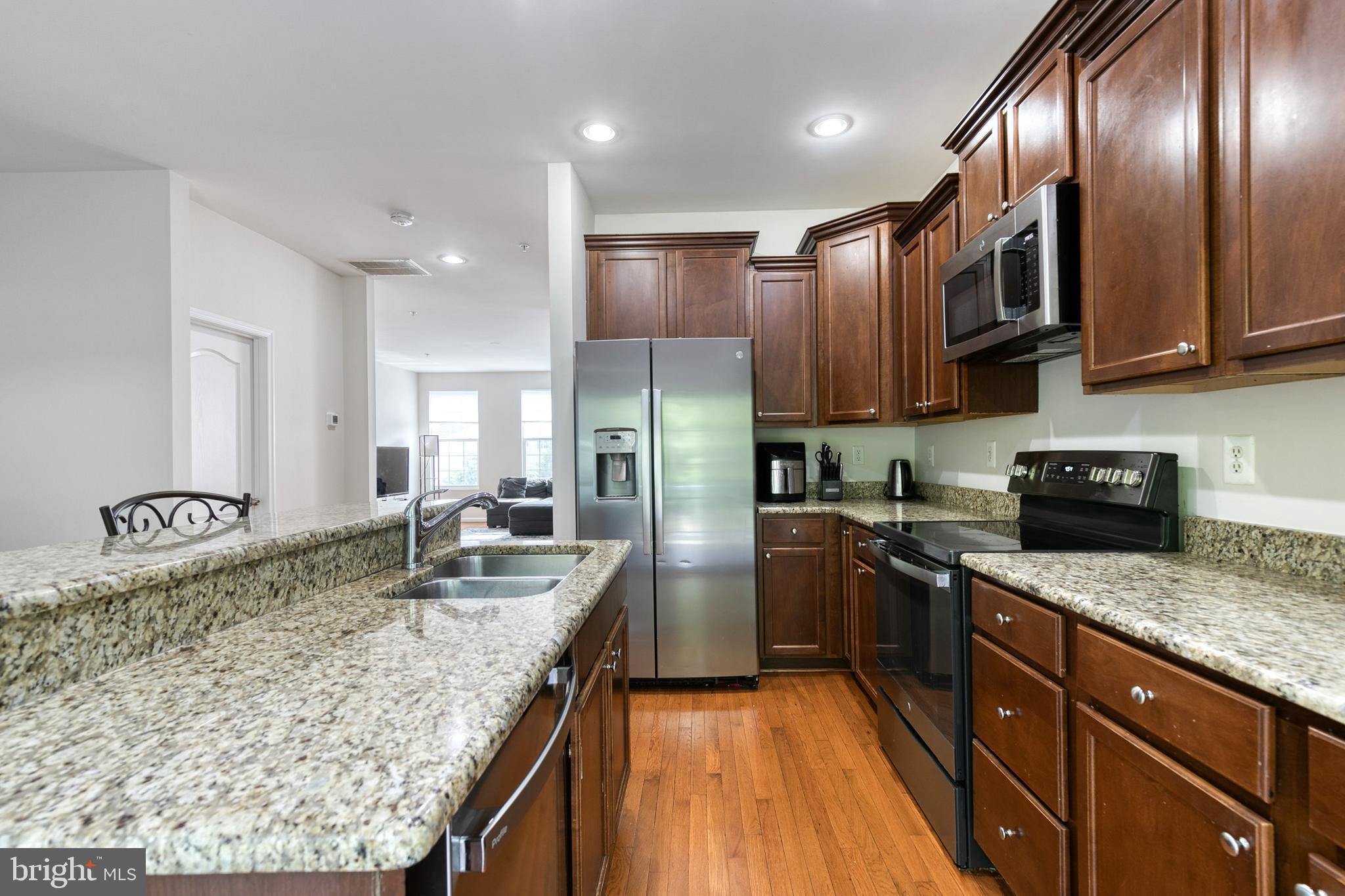 FIELDSTONE FARM - Residential