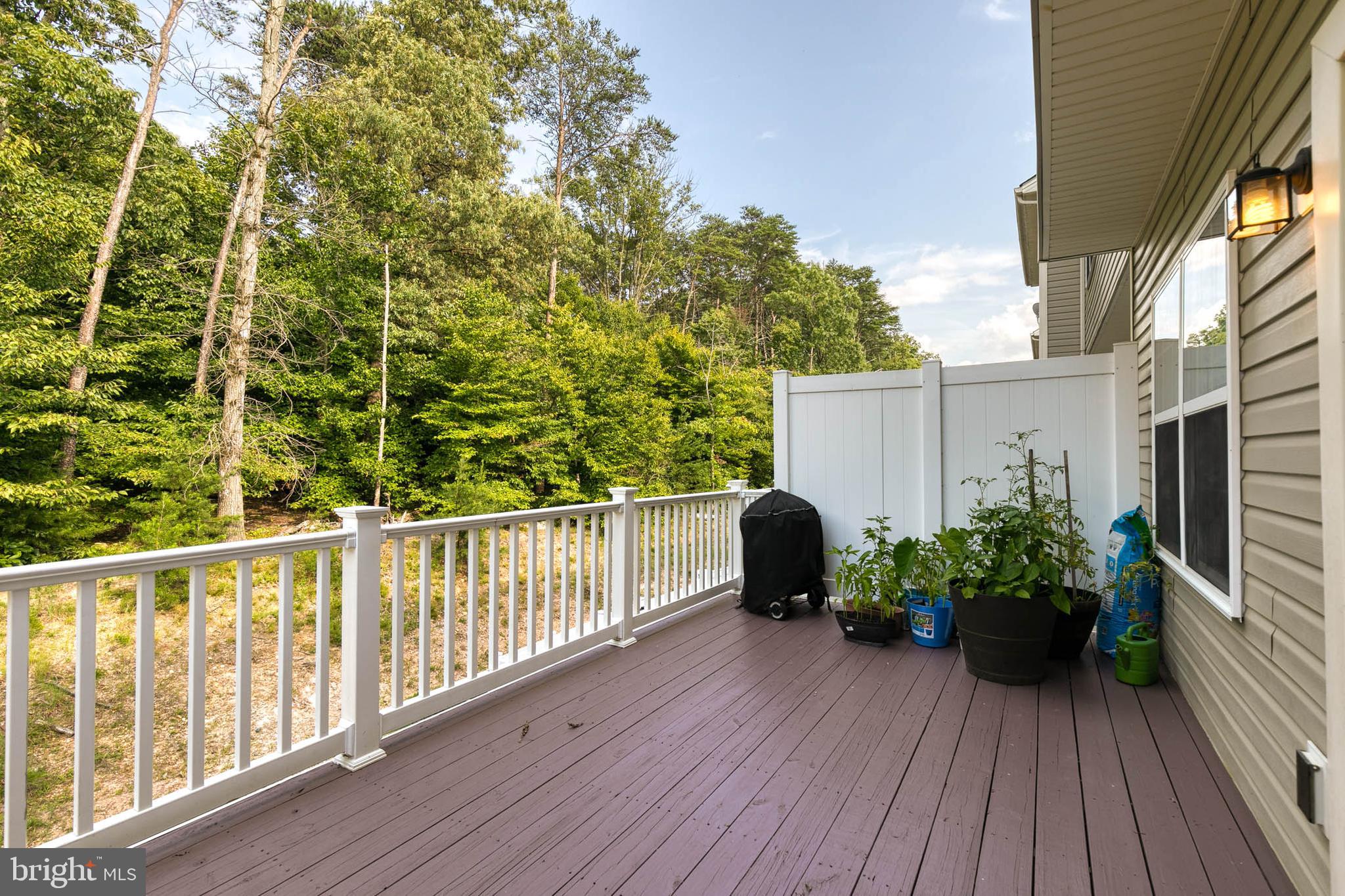 FIELDSTONE FARM - Residential