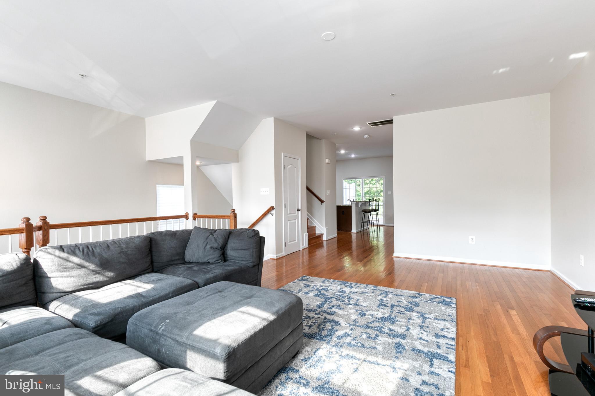 FIELDSTONE FARM - Residential