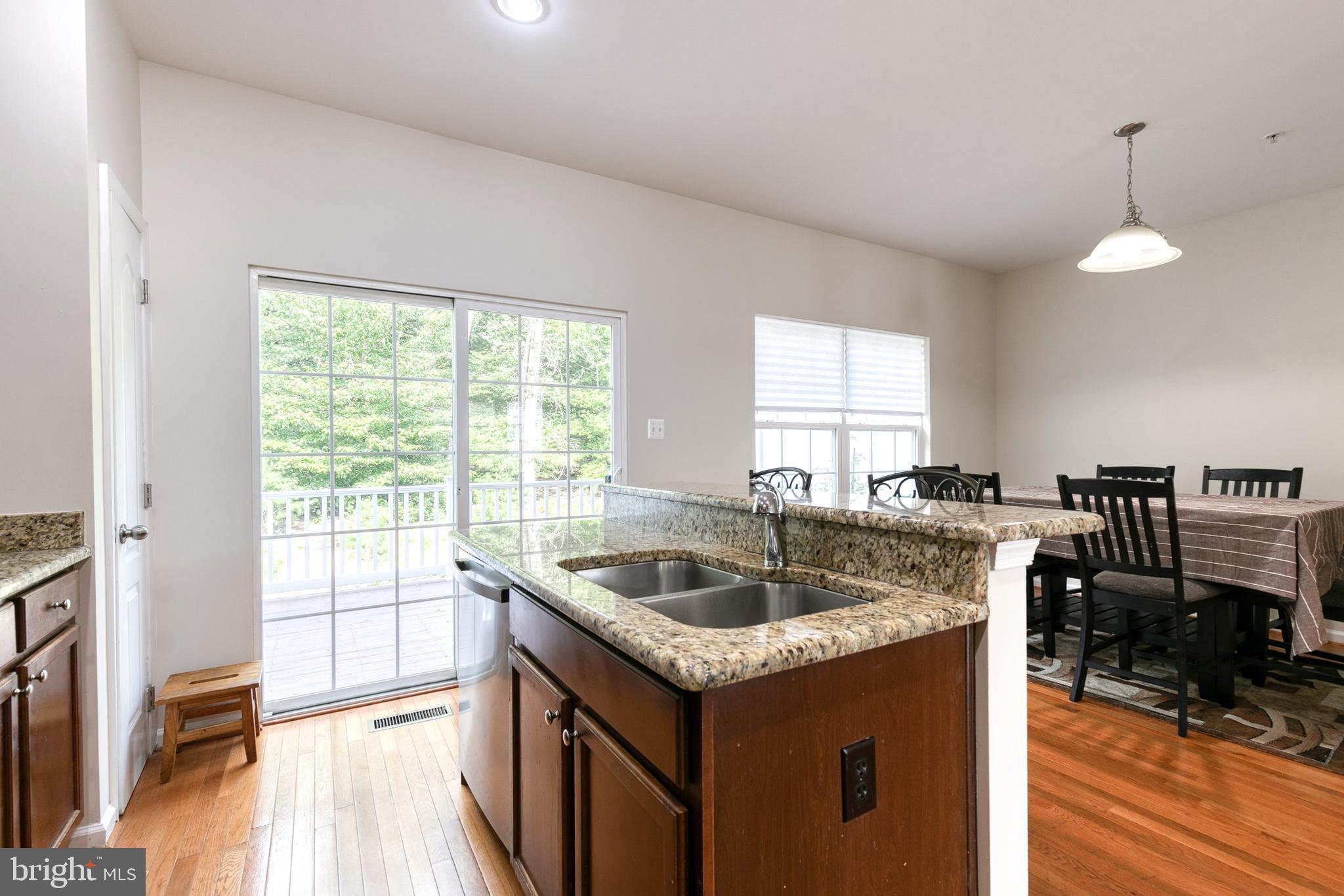 FIELDSTONE FARM - Residential