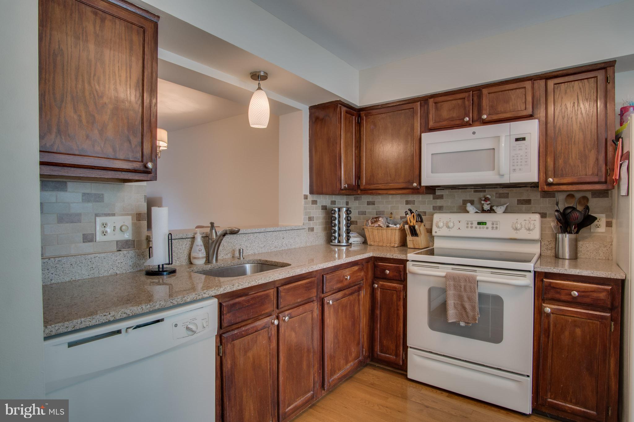 MANCHESTER LAKES - Residential