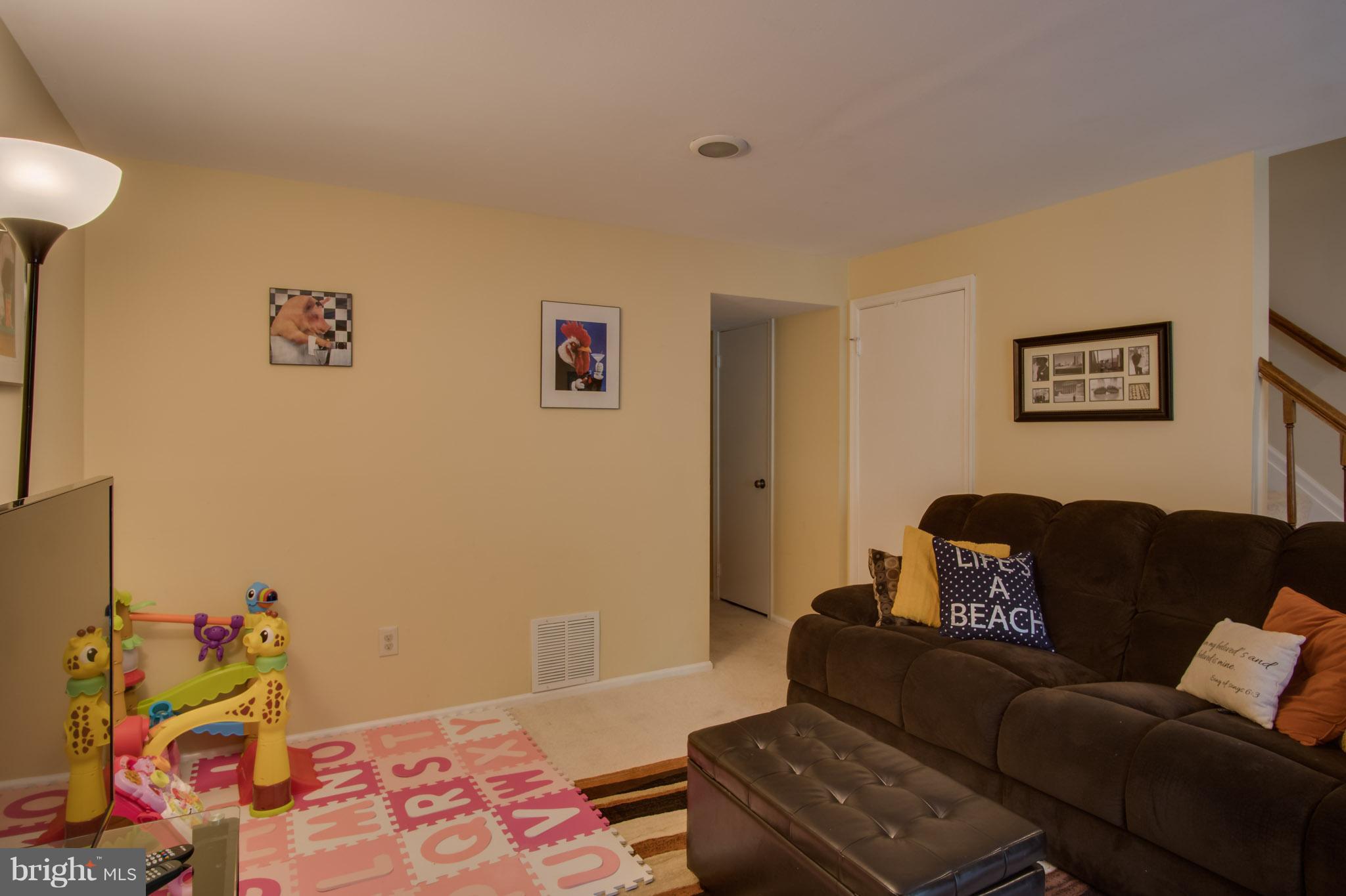 MANCHESTER LAKES - Residential