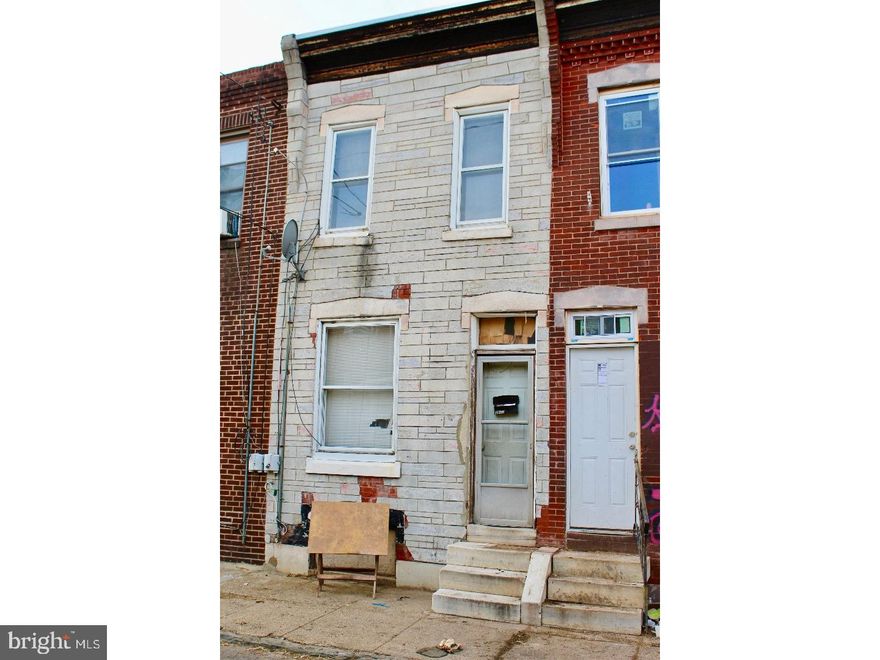 Investor Alert.  2 bedroom shell located one block north of Frankford + Lehigh in red hot Kensington.  House appears to be in poor condition and in need of total renovation.  This is NOT a tax sale or sheriff assignment, clear title will be conveyed.  Renovations and new construction are all around, house is located less than a block away from the Somerset EL station + the NKCDC Orinoka Mills Project.  This house rents for $1100+ after renovation,  annual taxes only $525.  Cash offers only.