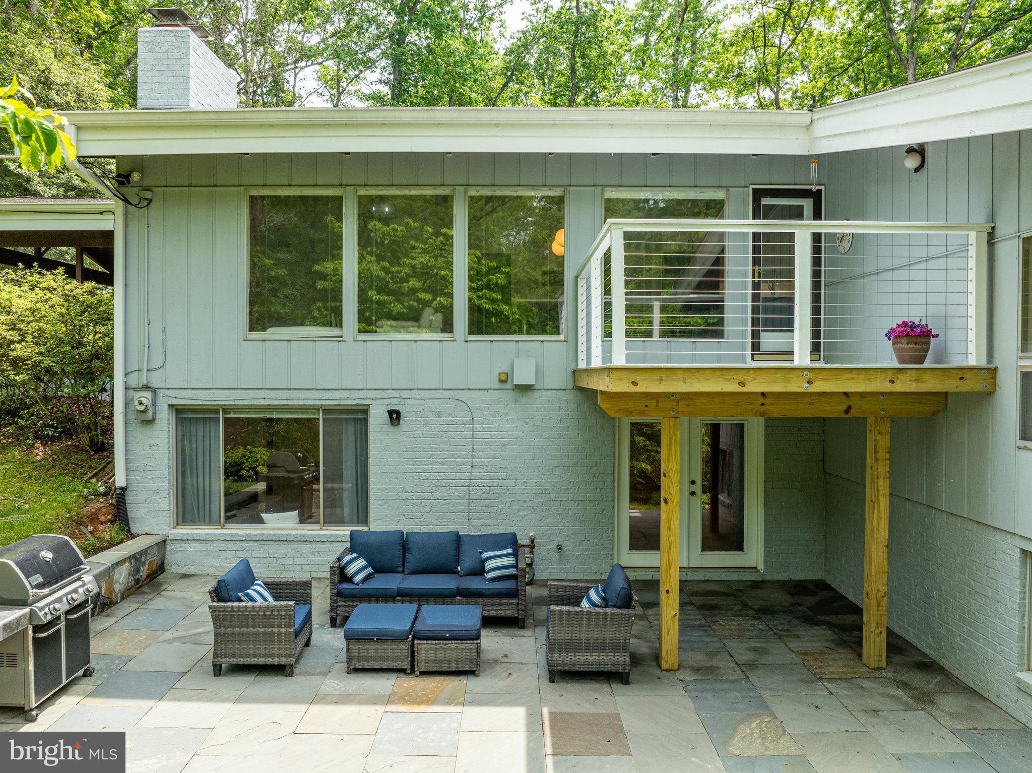 10611 ALLENWOOD LANE