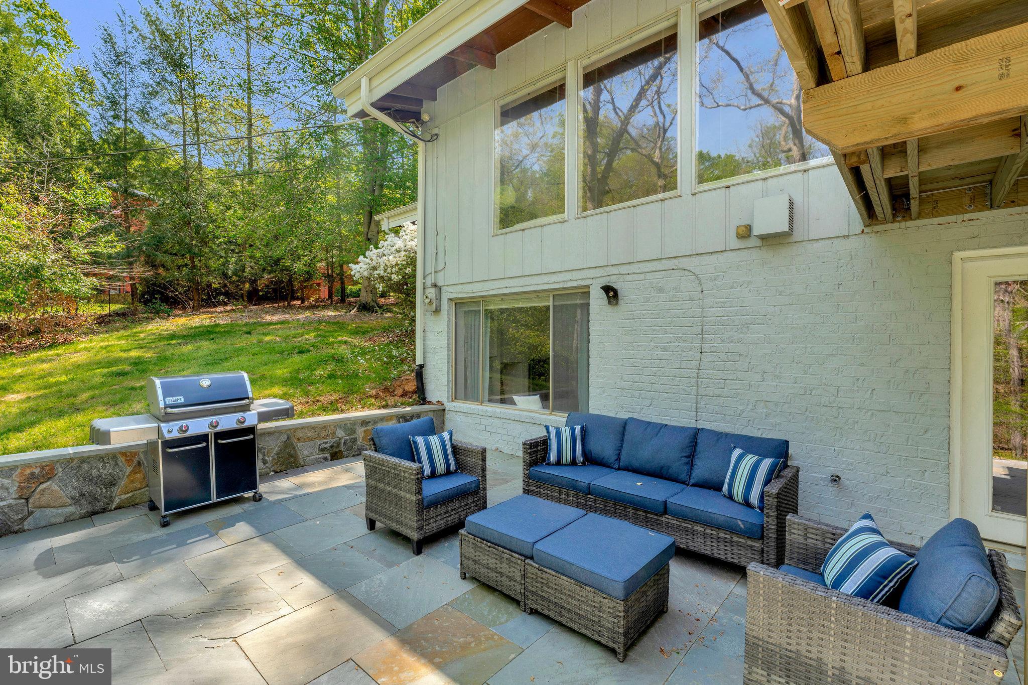 10611 ALLENWOOD LANE