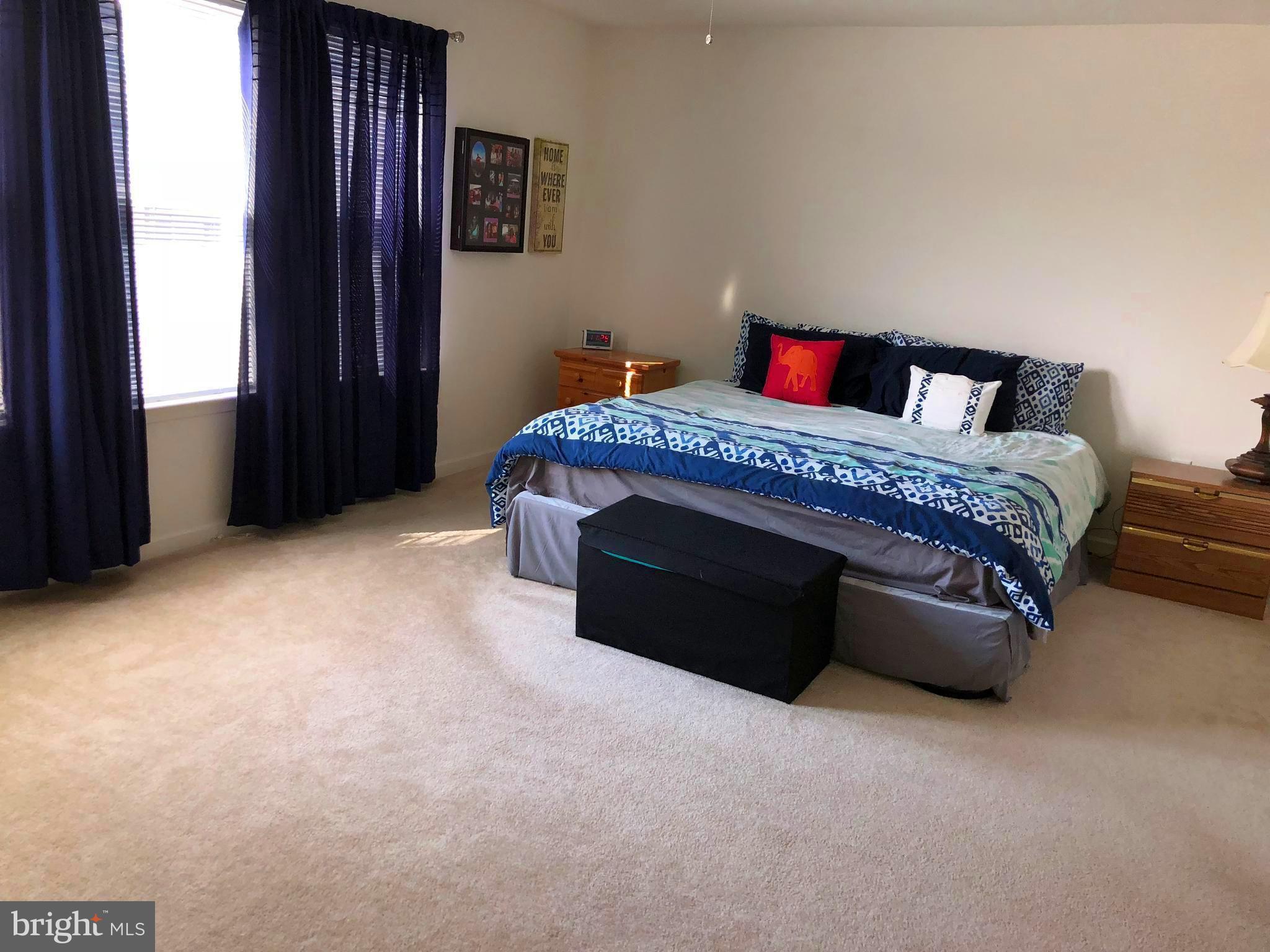 RIVERSIDE - Residential