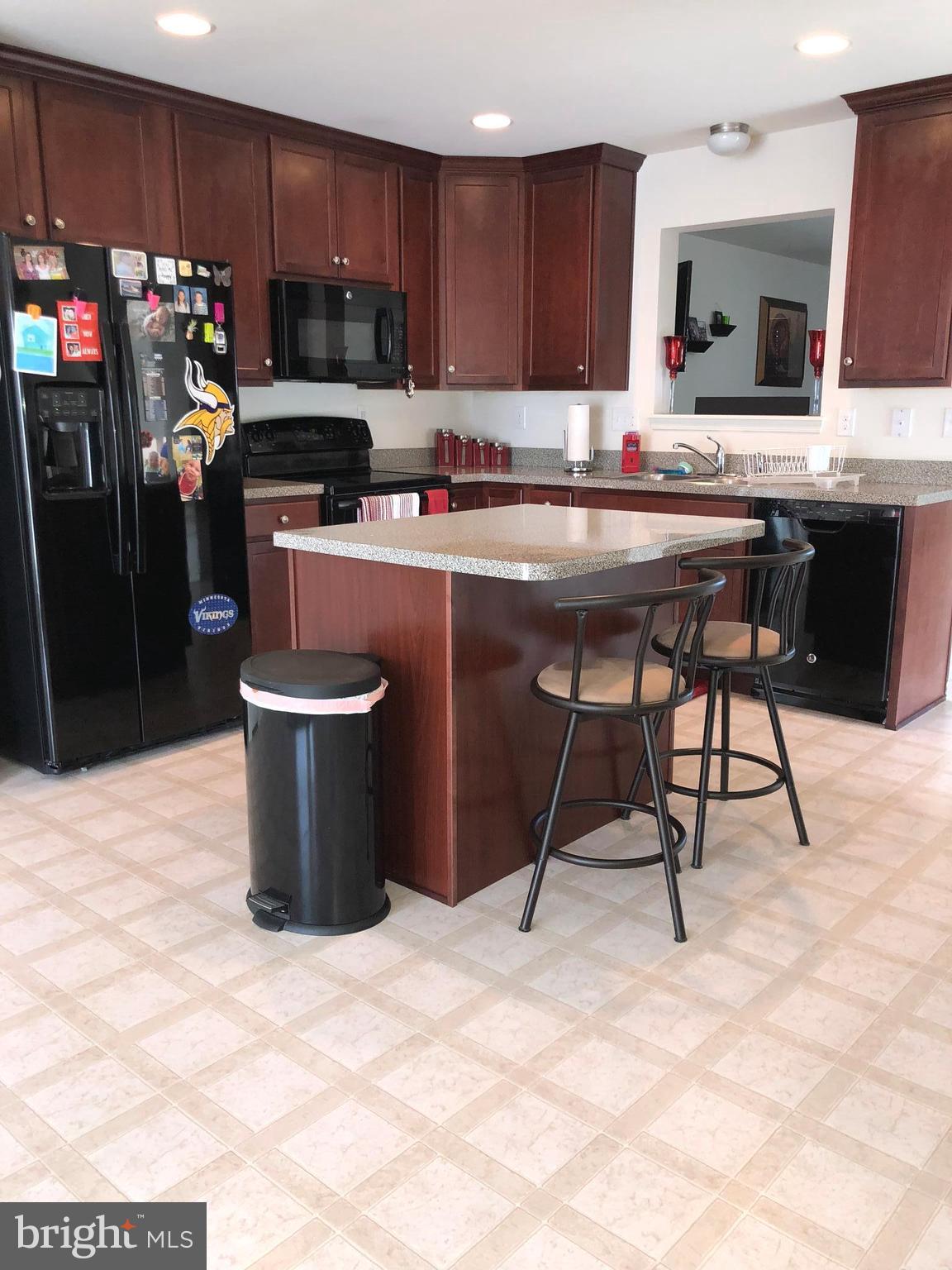 RIVERSIDE - Residential