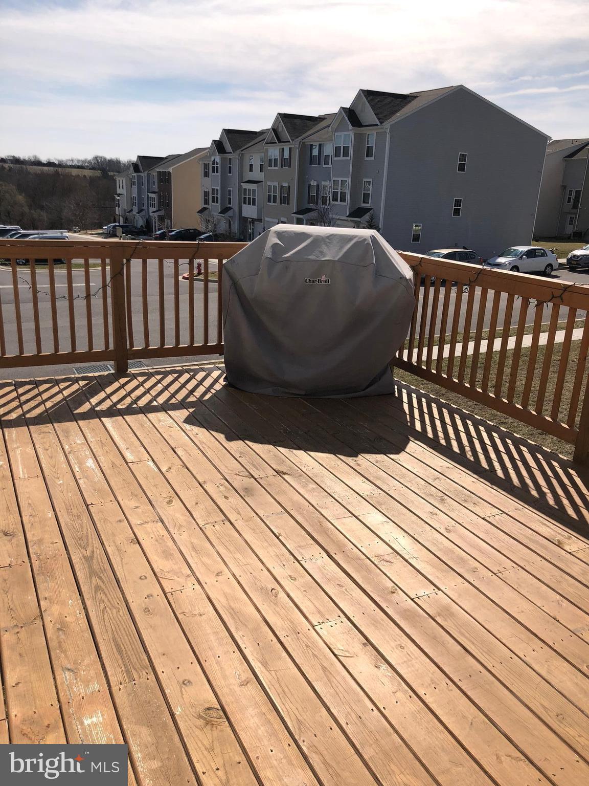 RIVERSIDE - Residential