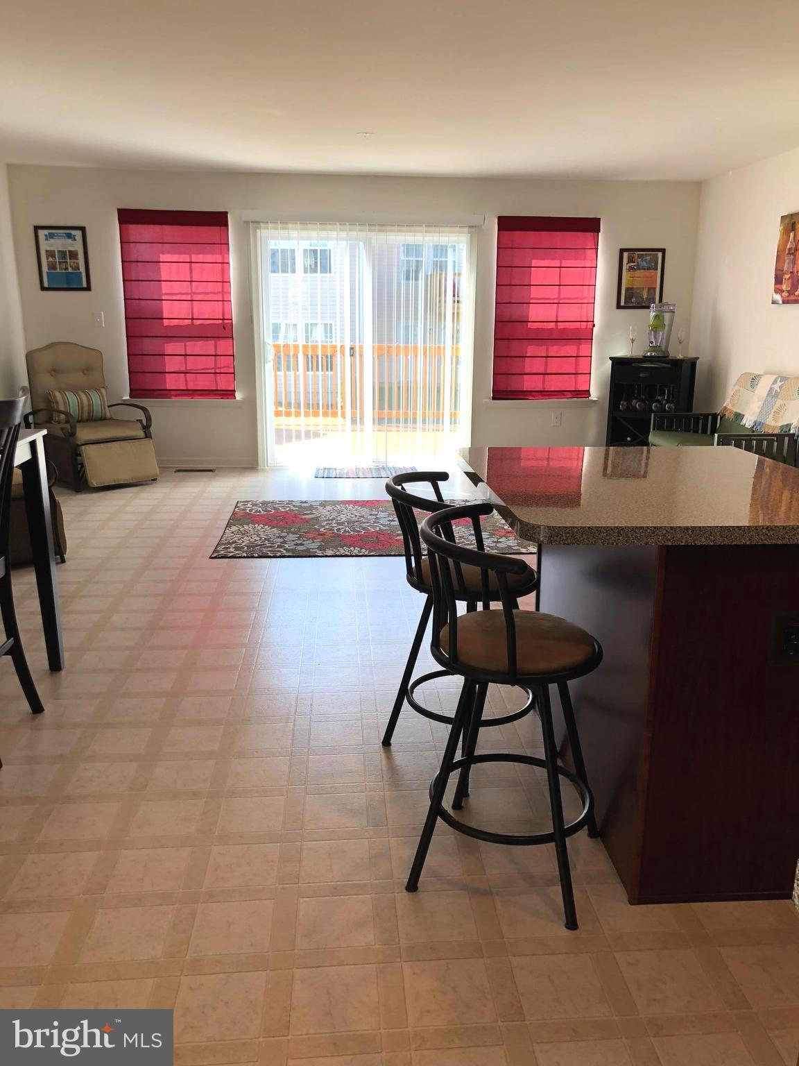 RIVERSIDE - Residential