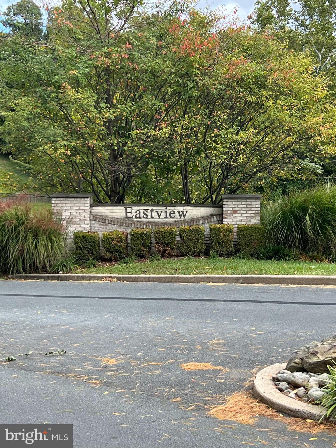 EASTVIEW - Residential