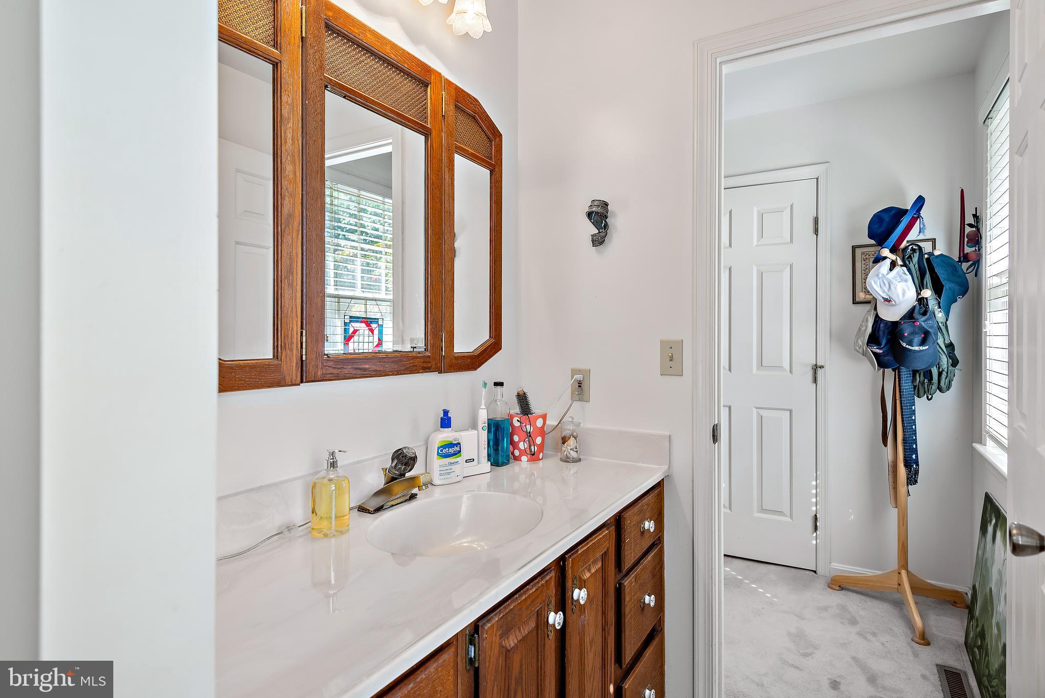 EASTVIEW - Residential