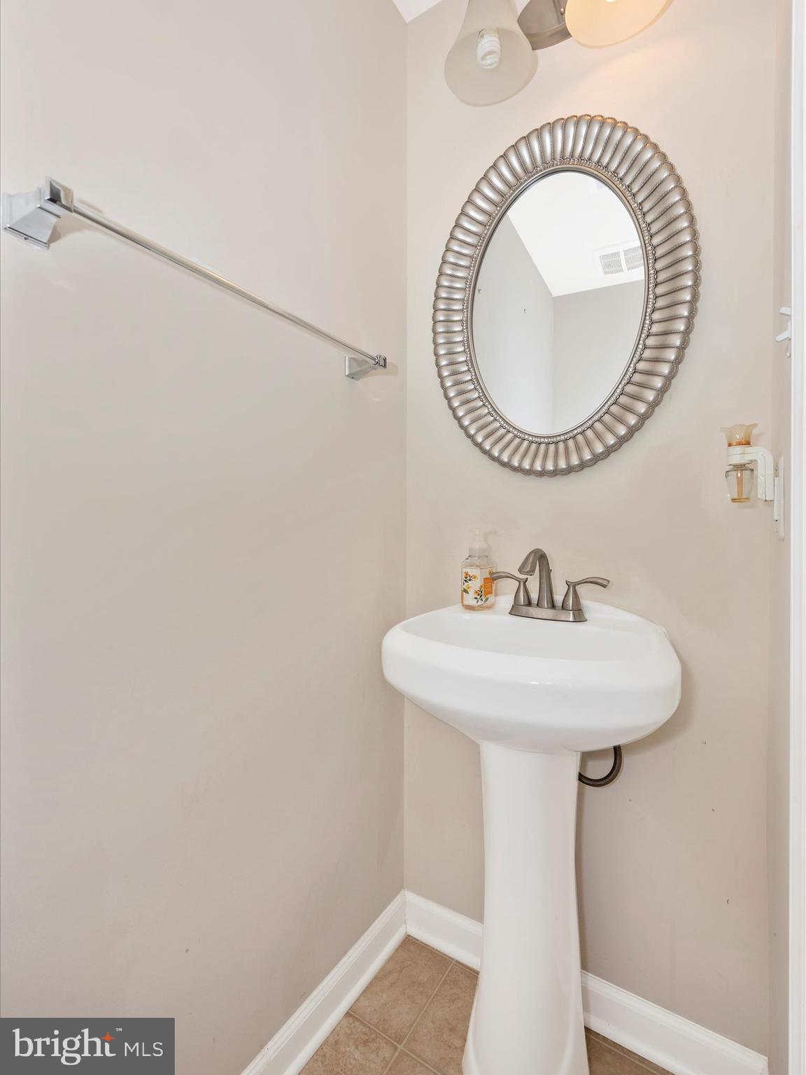 POTOMAC STATION - Residential