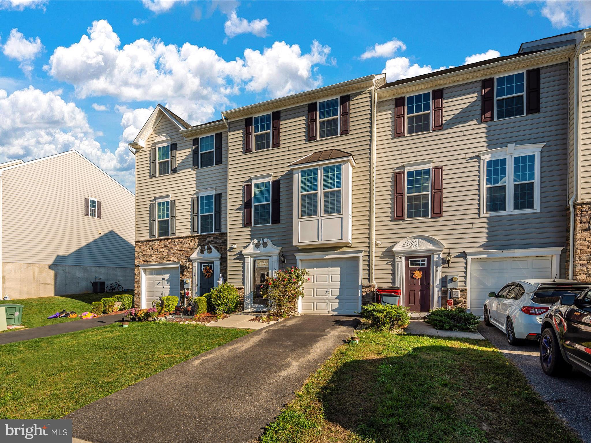 POTOMAC STATION - Residential