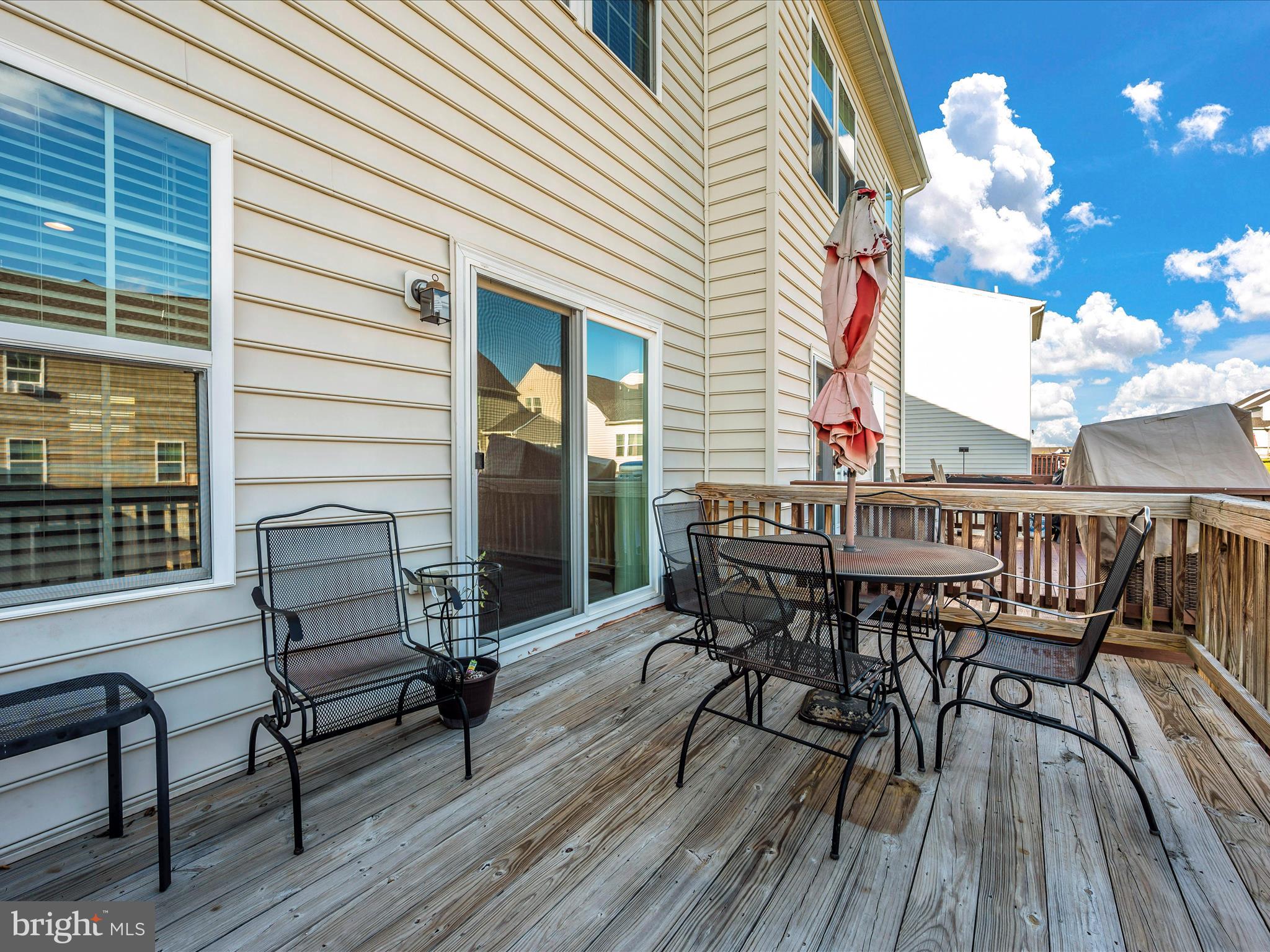 POTOMAC STATION - Residential