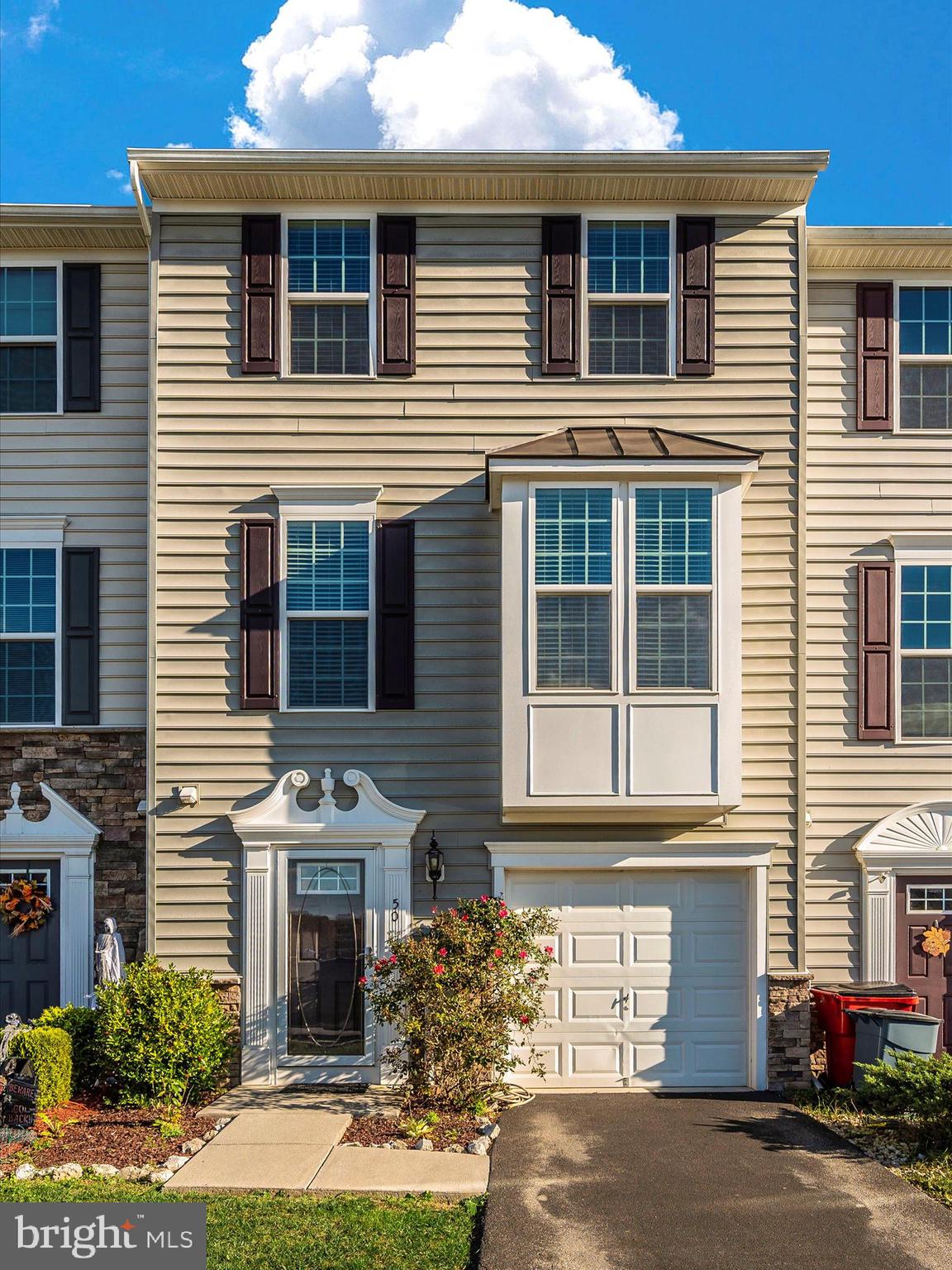 POTOMAC STATION - Residential