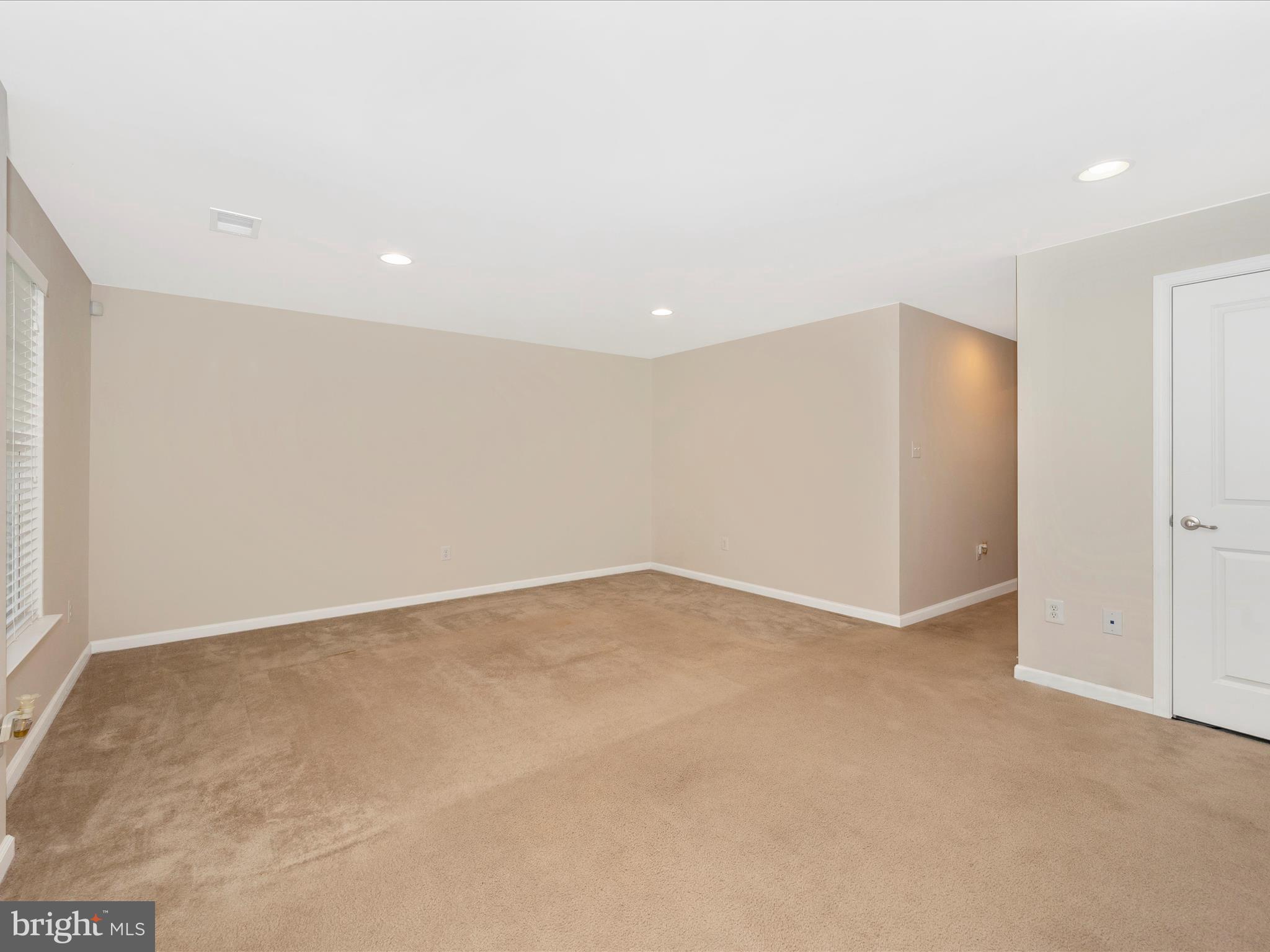 POTOMAC STATION - Residential