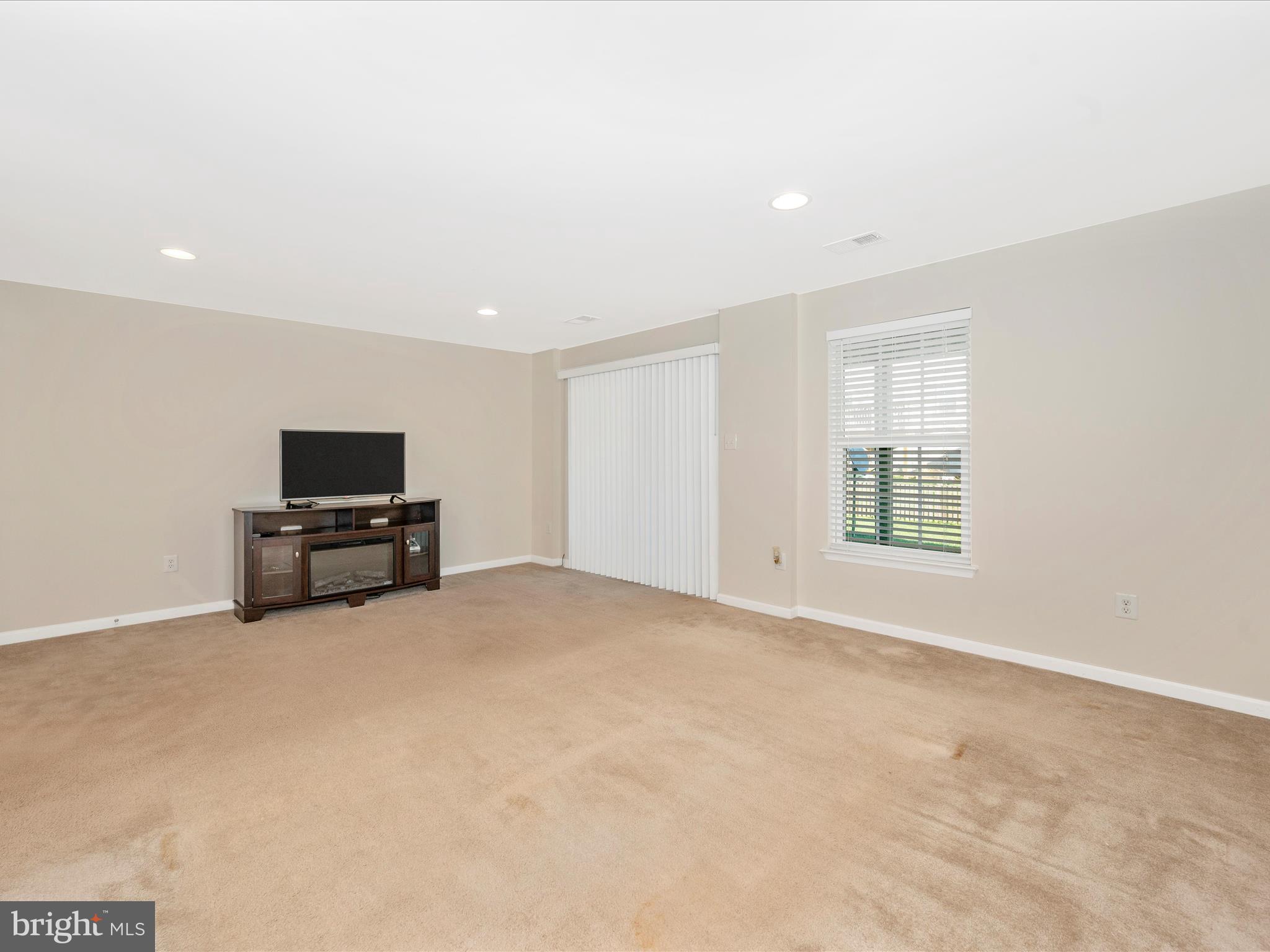 POTOMAC STATION - Residential