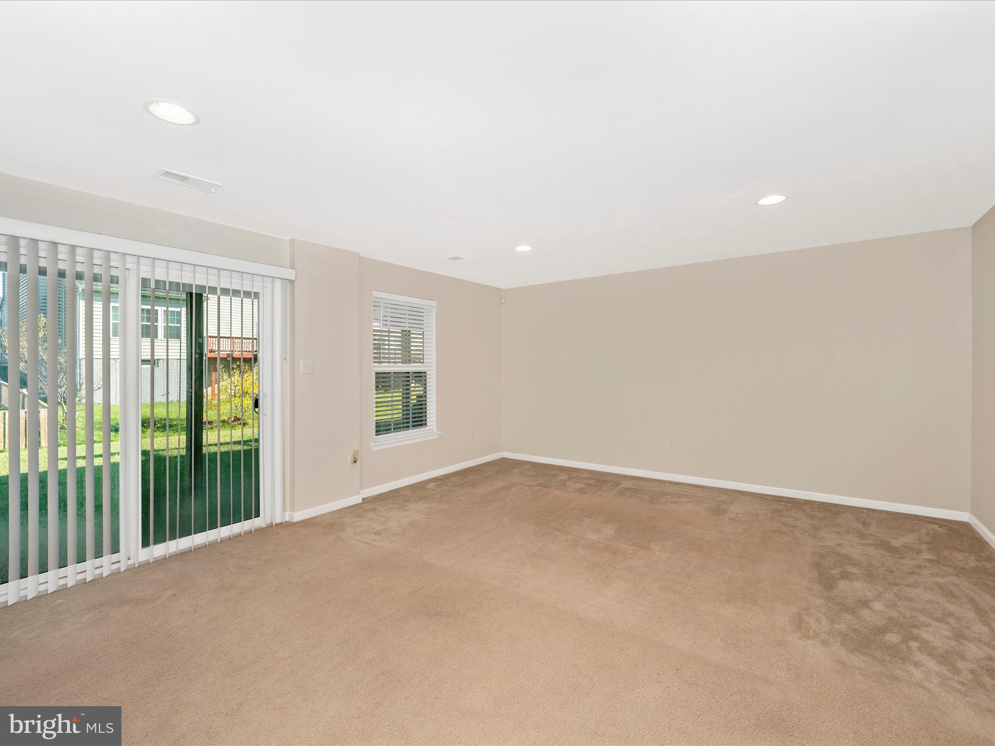 POTOMAC STATION - Residential