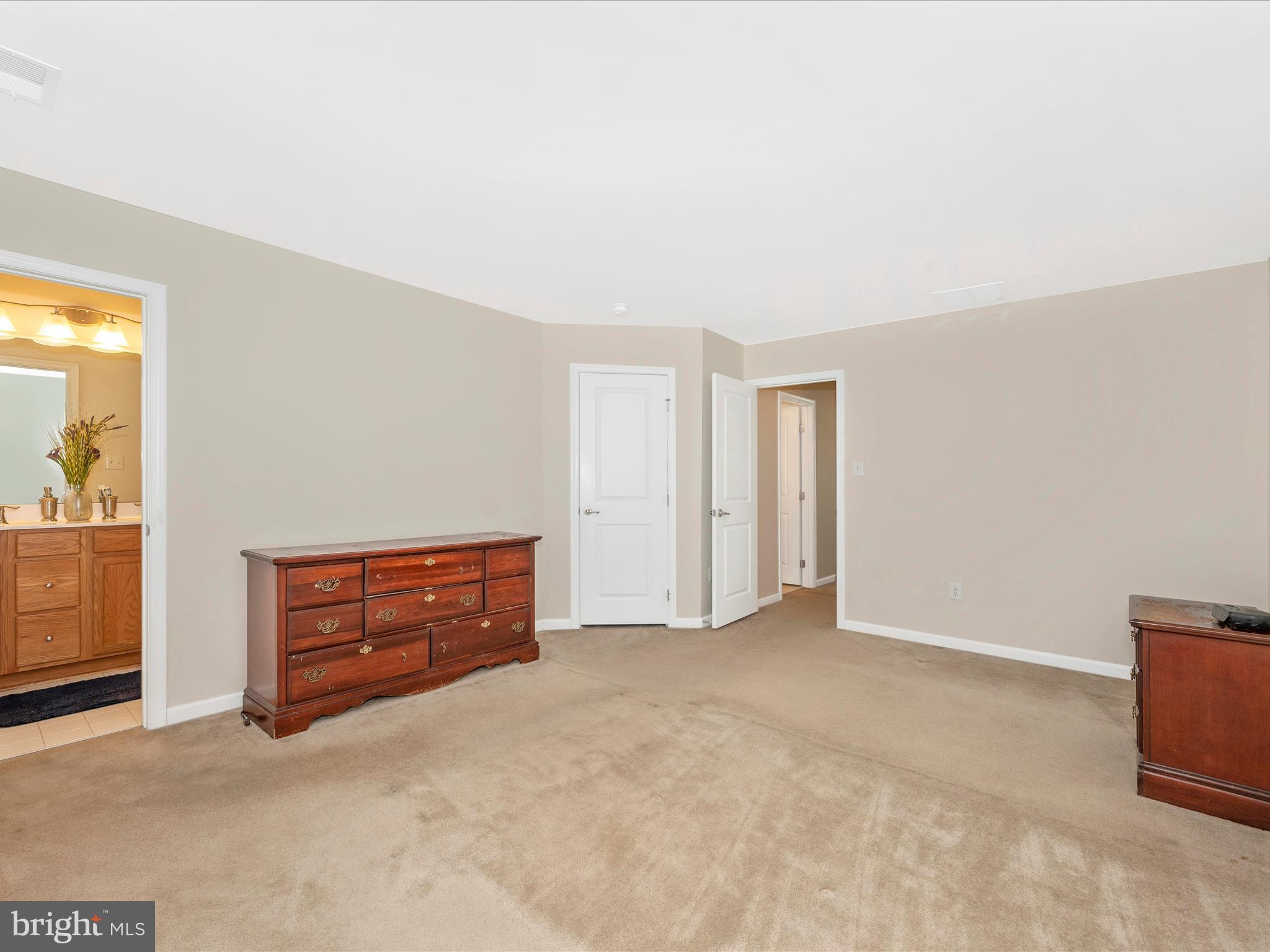 POTOMAC STATION - Residential