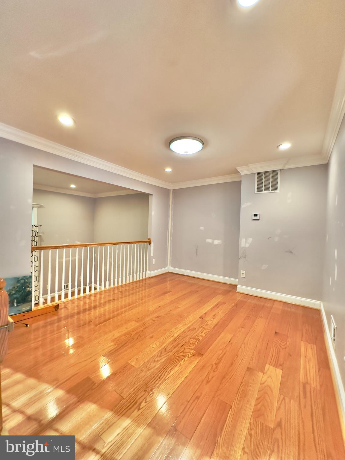 DEEPWOOD - Residential Lease