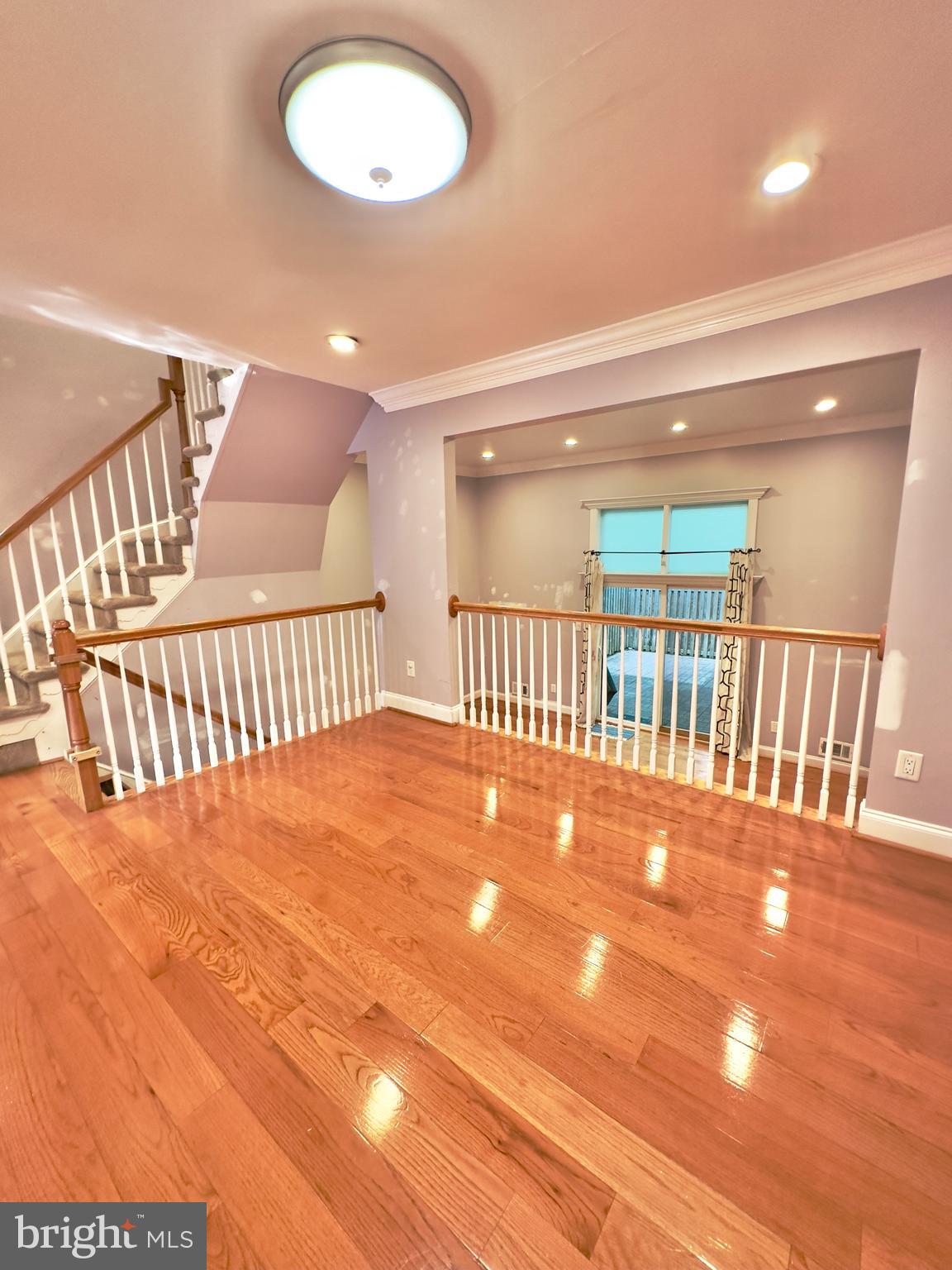 DEEPWOOD - Residential Lease