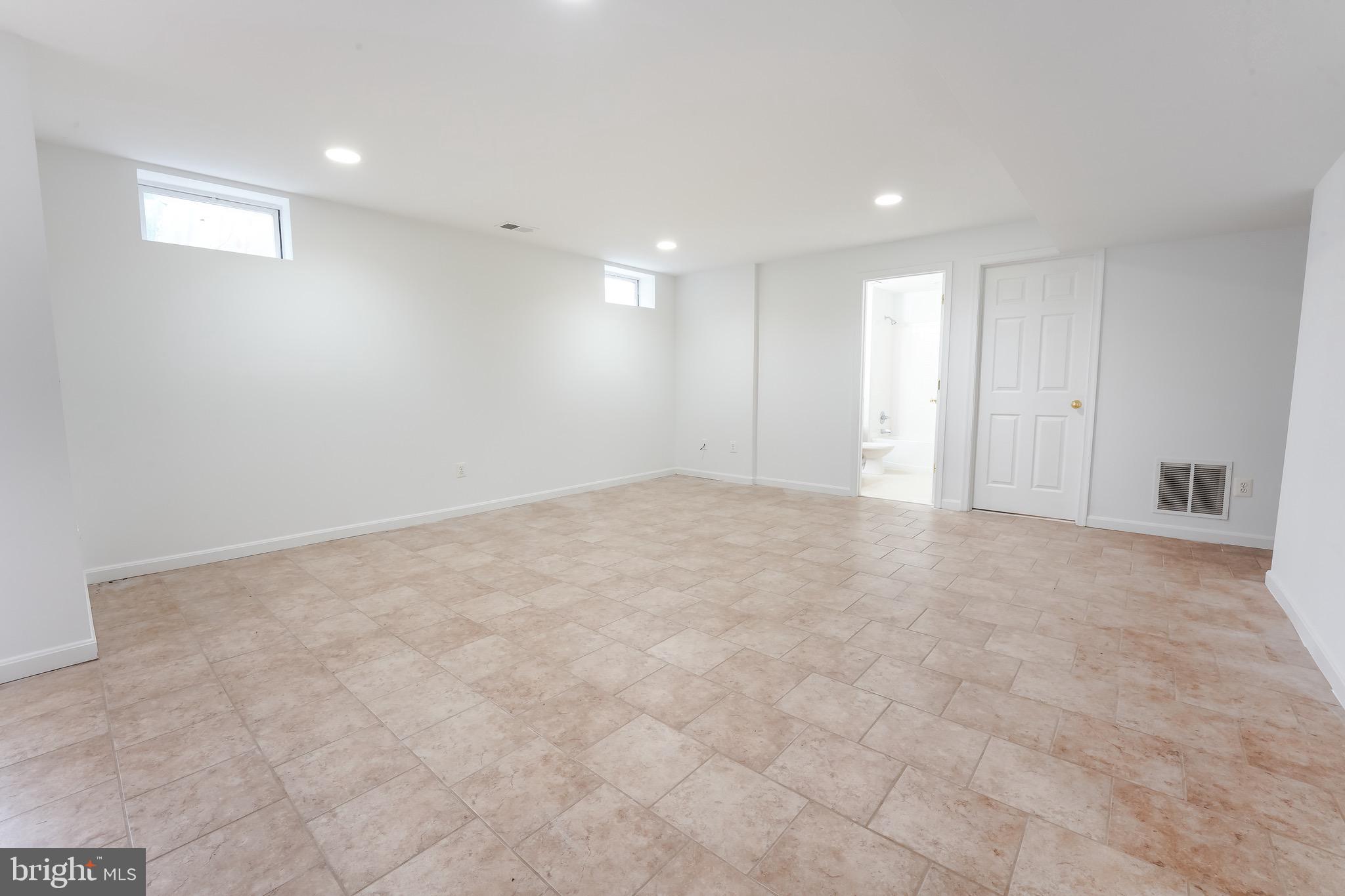 LAKEVIEW OF CULPEPER - Residential