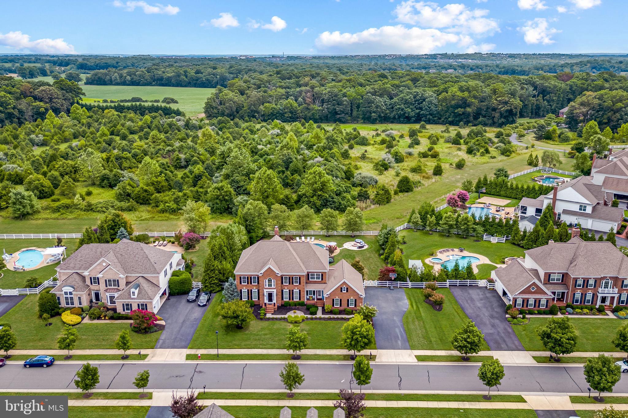 RED CEDAR - Residential