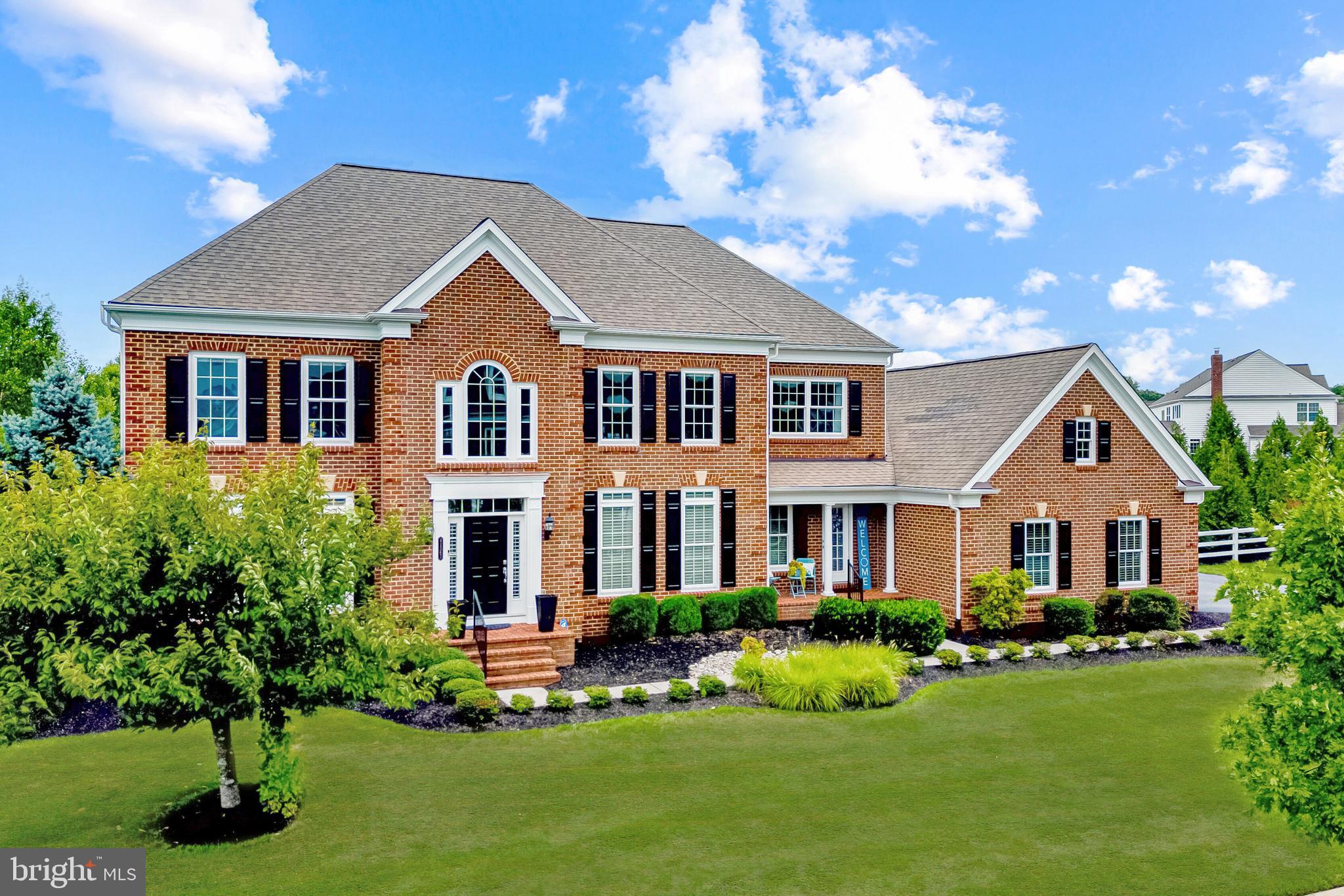 RED CEDAR - Residential