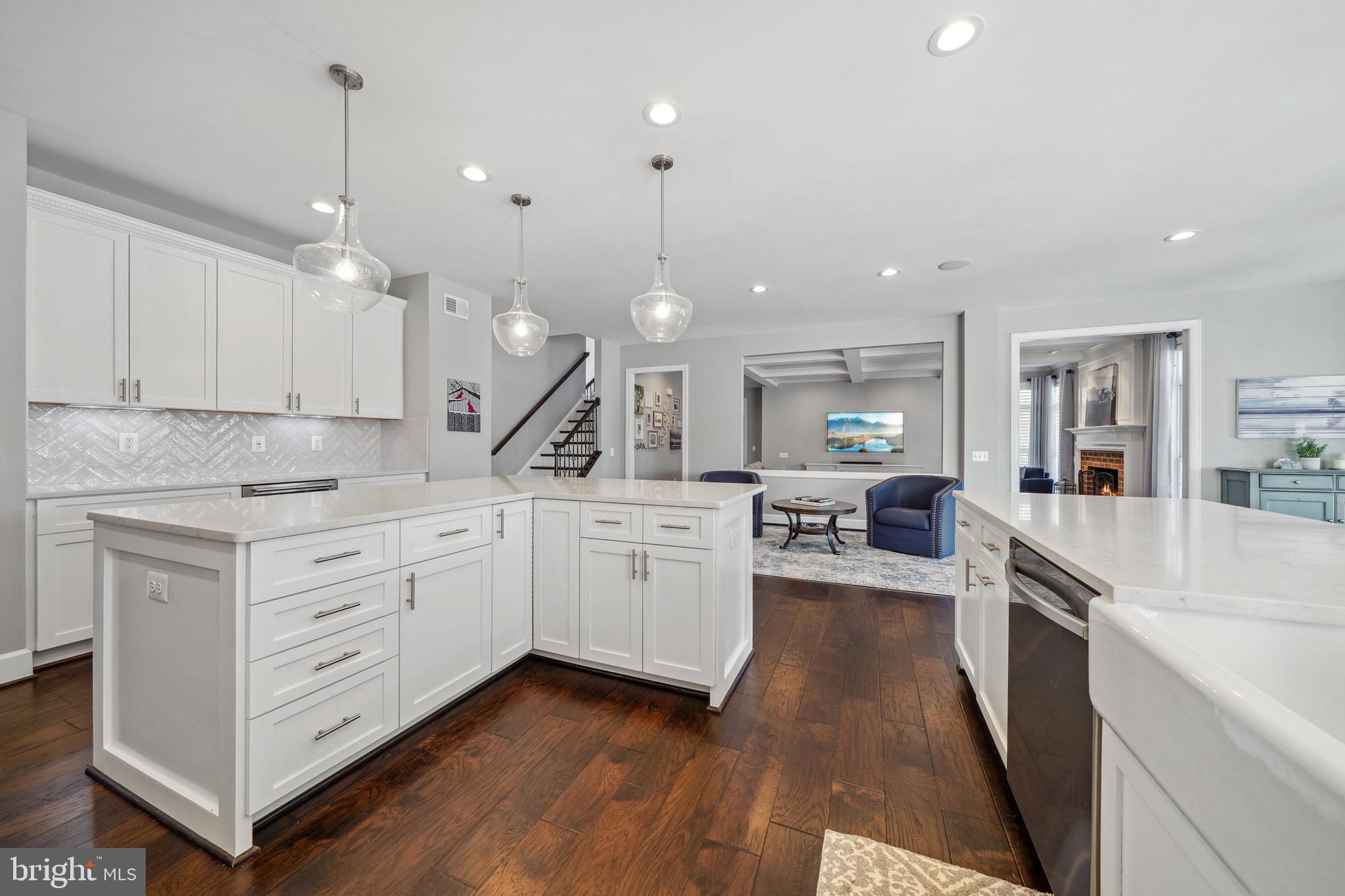 RED CEDAR - Residential