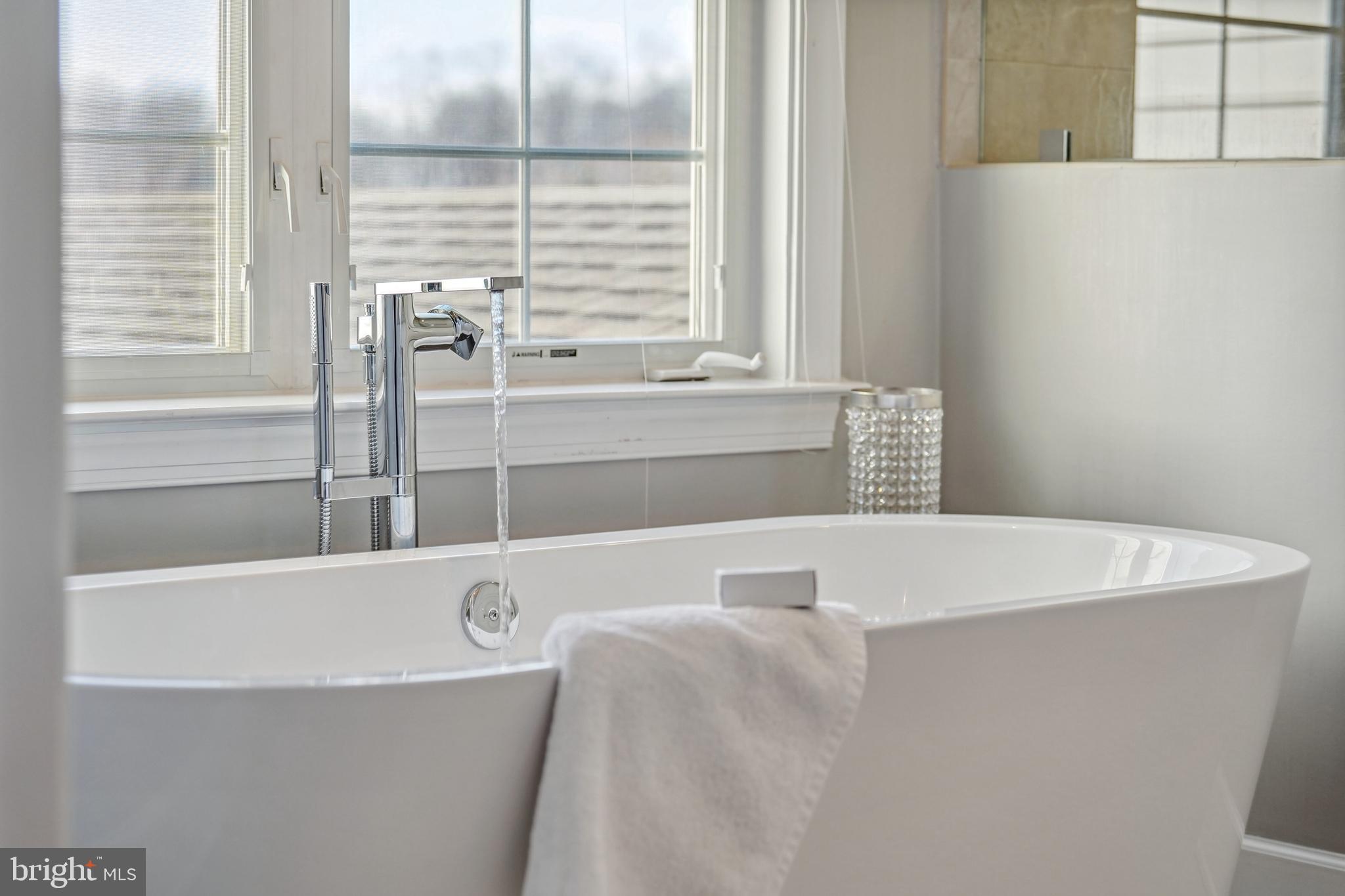 RED CEDAR - Residential