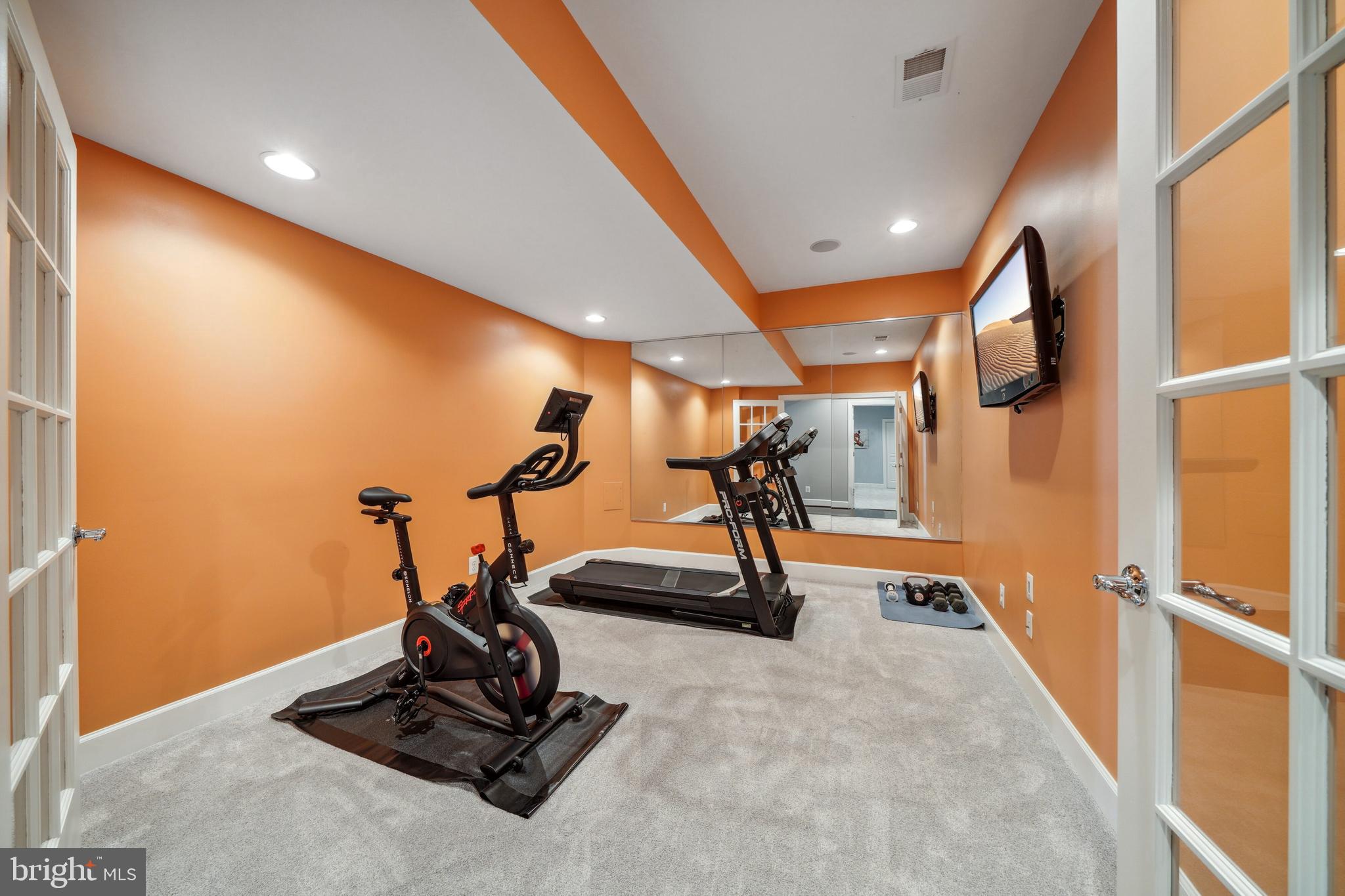 RED CEDAR - Residential